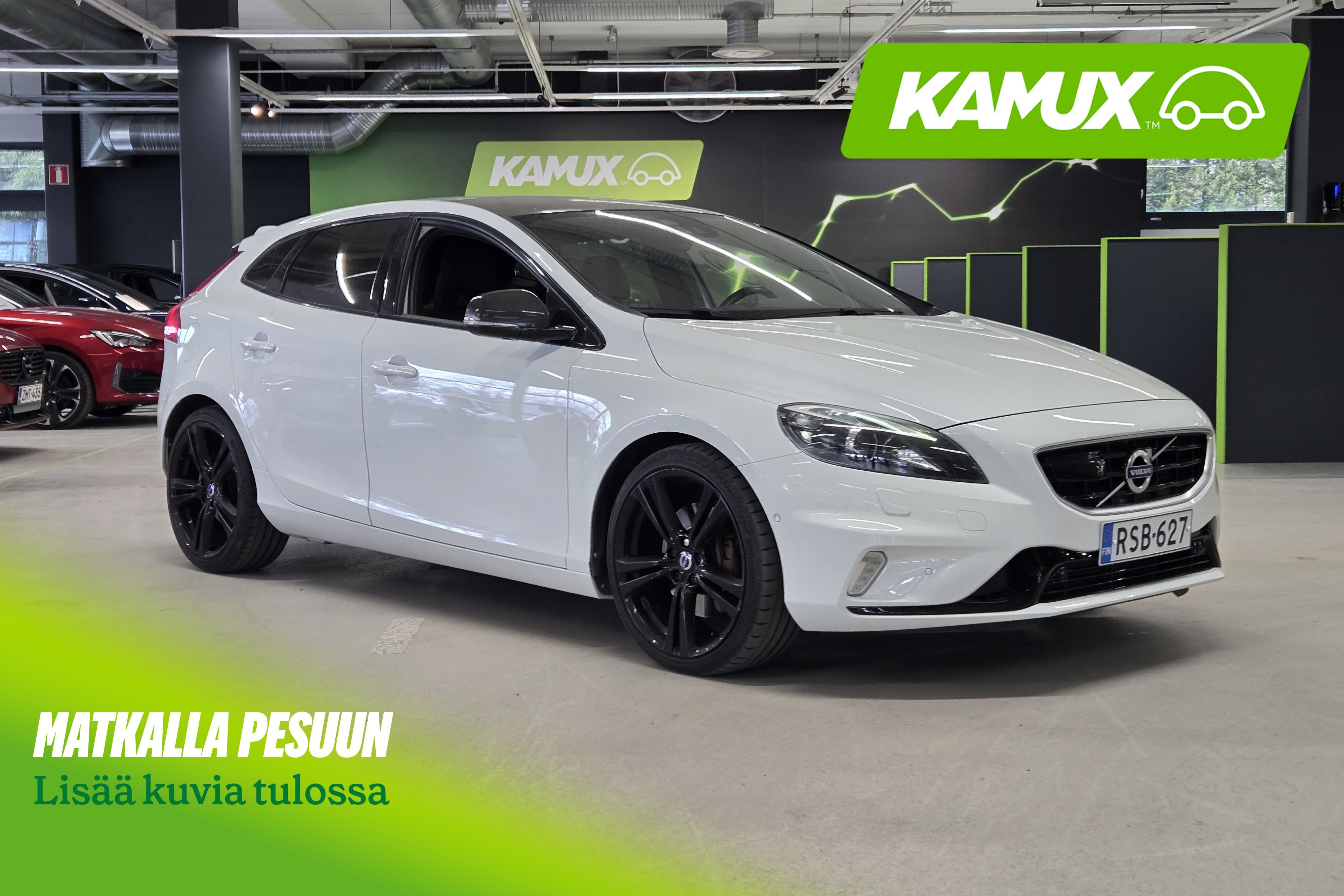 Volvo V40 2015