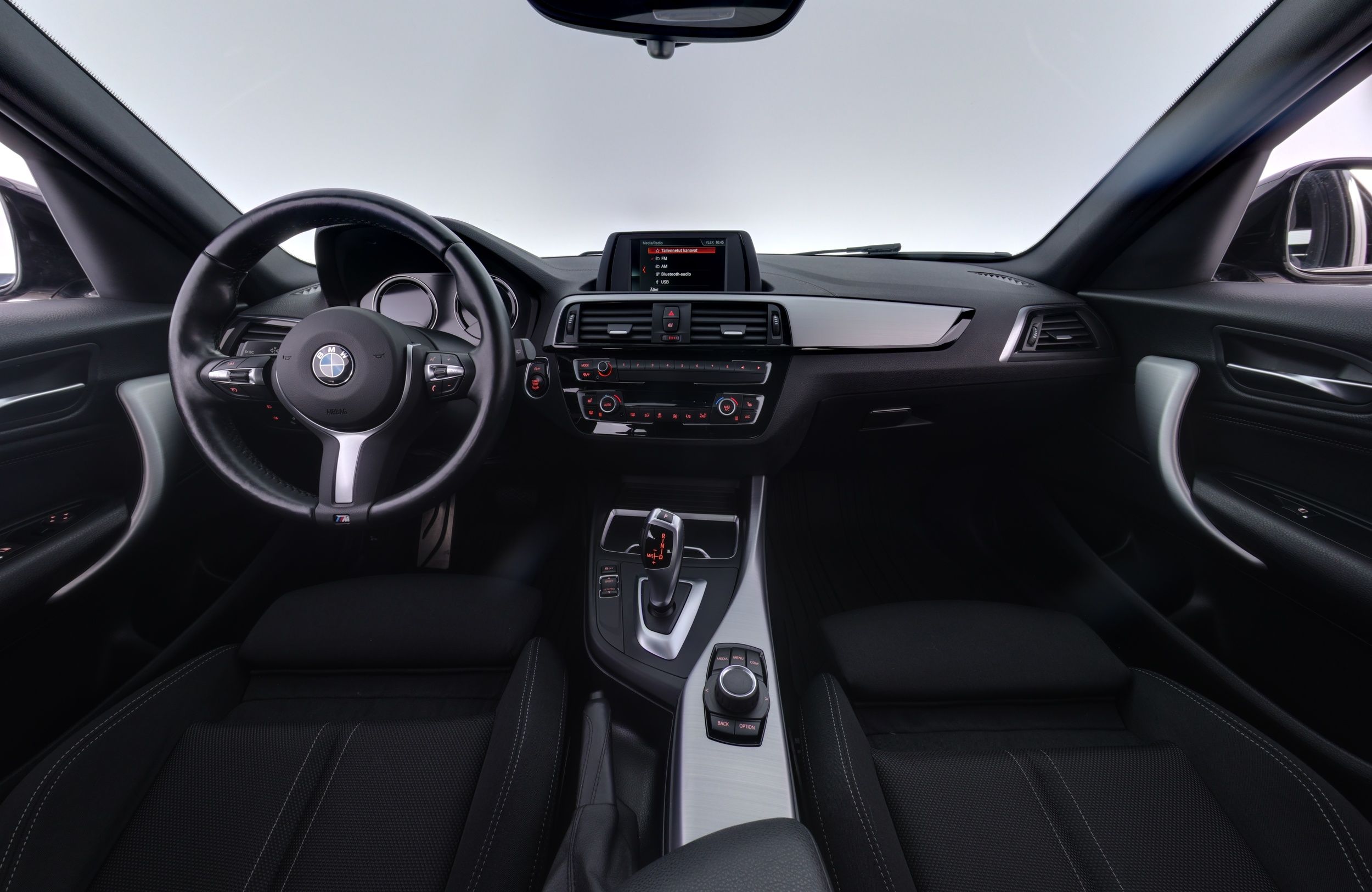 BMW 118 2019