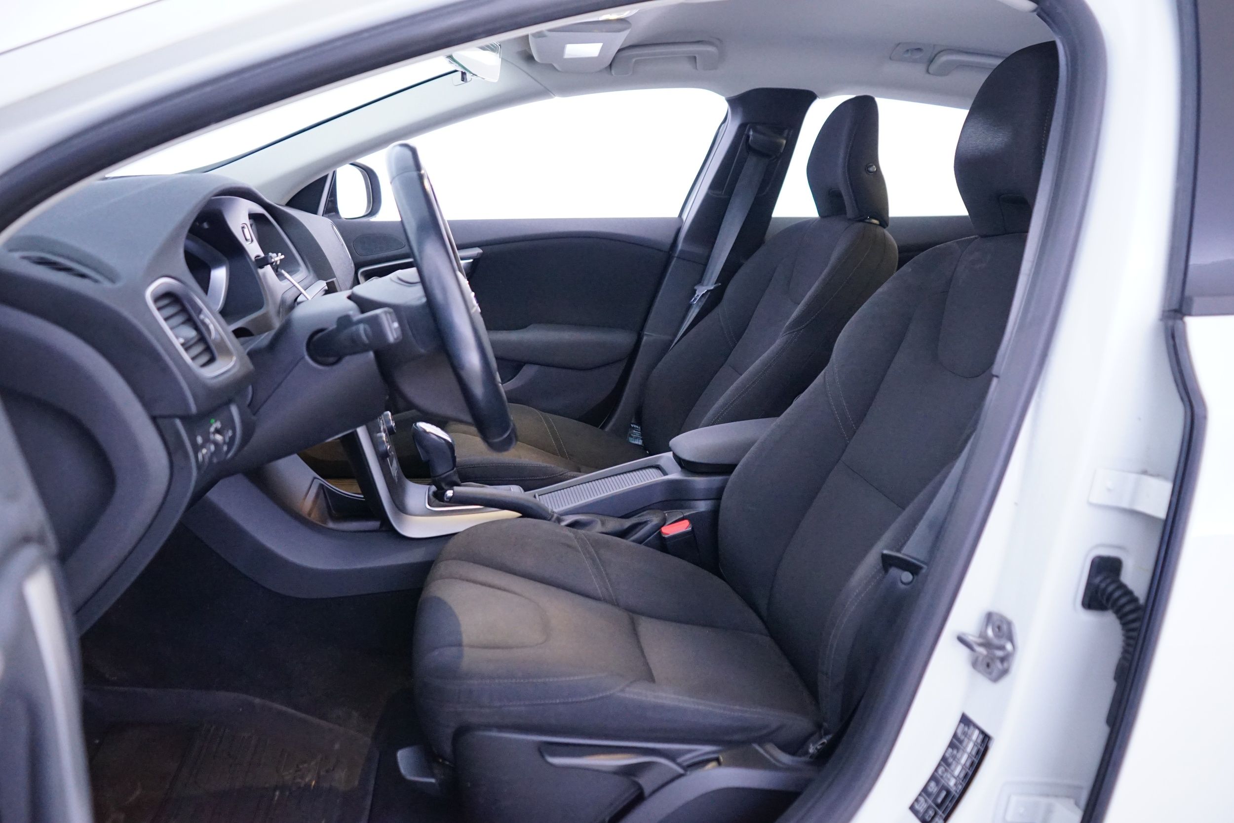 Volvo V40 2014