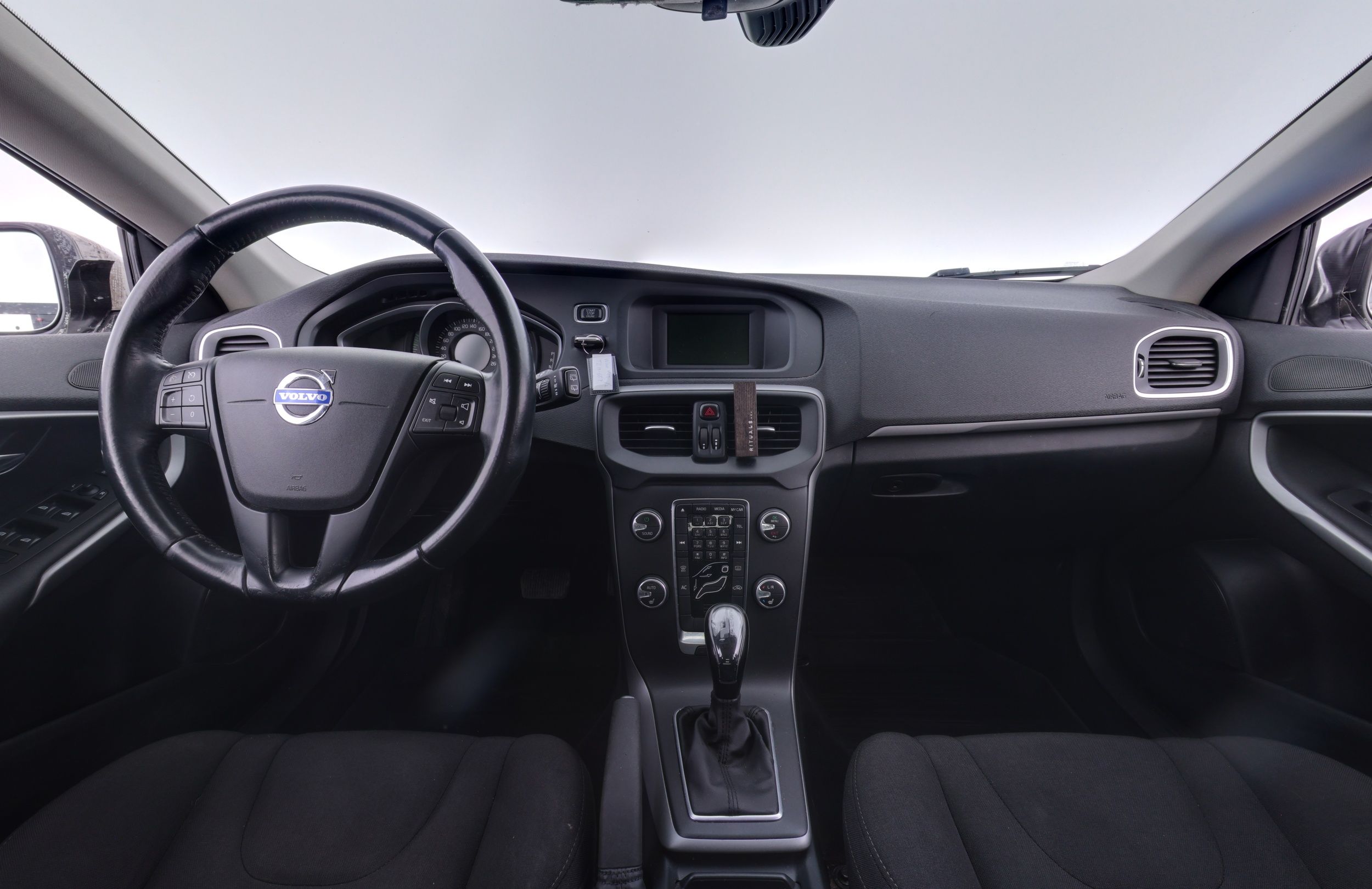 Volvo V40 2014