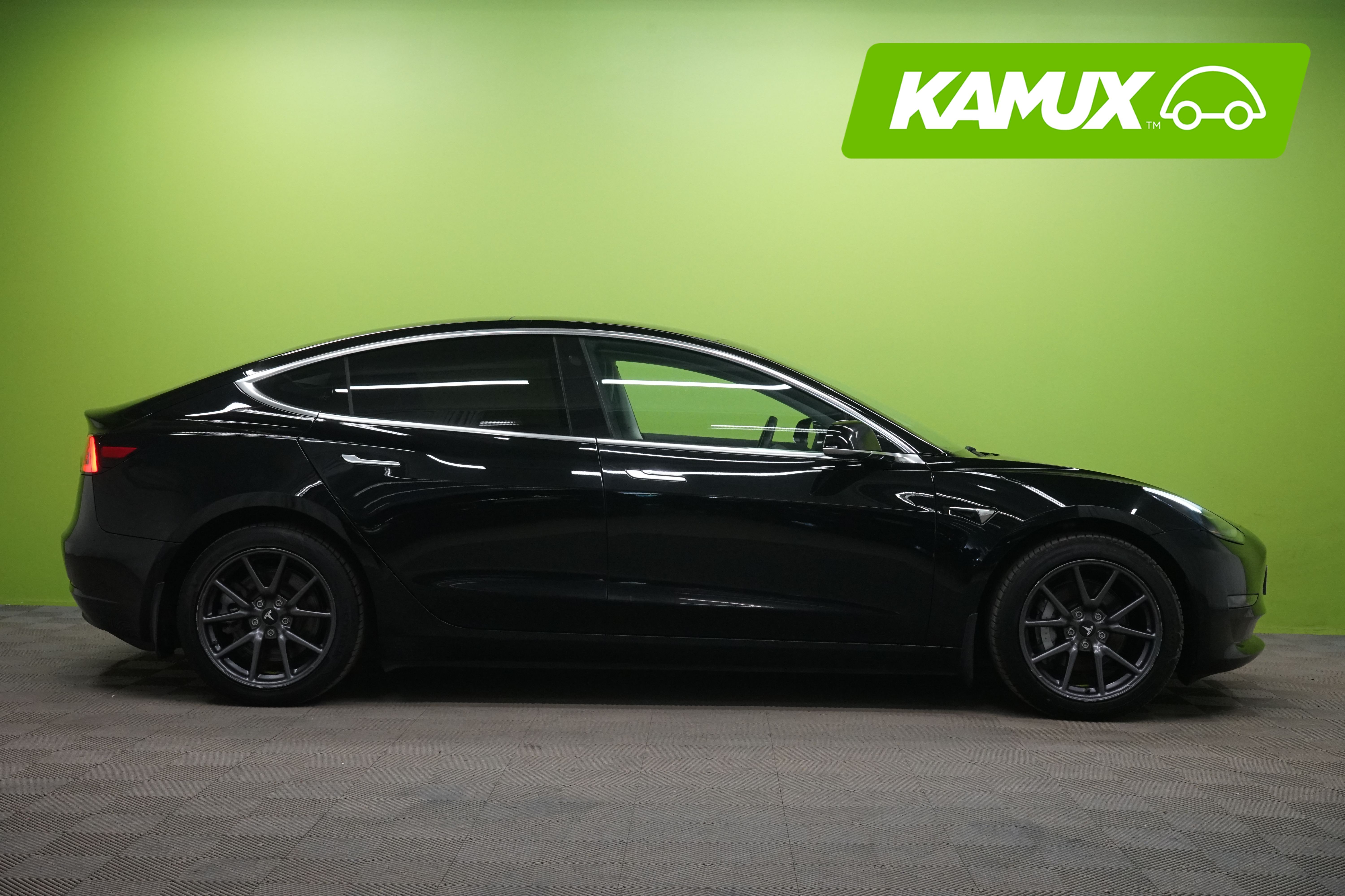 Tesla Model 3 2019
