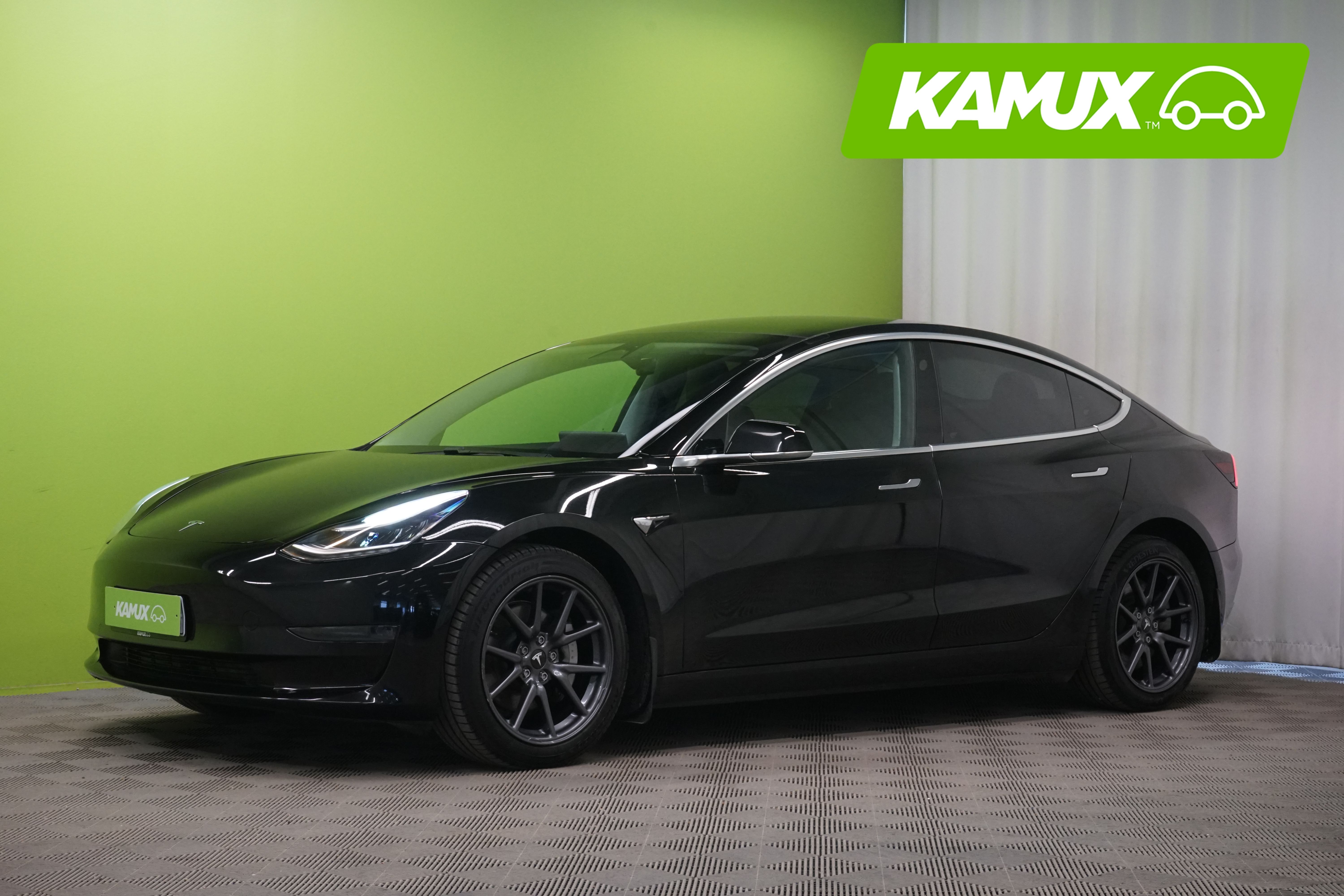 Tesla Model 3 2019