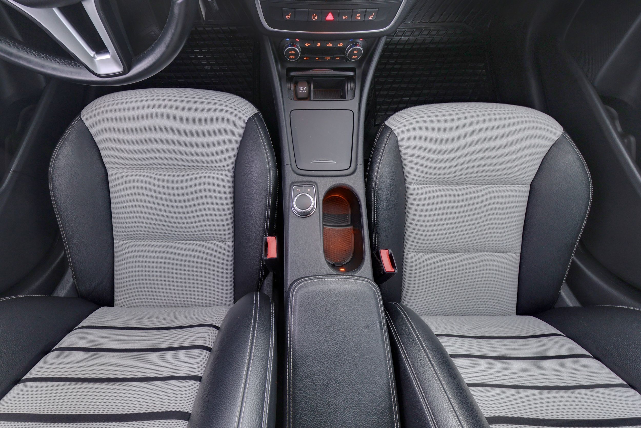 Mercedes-Benz A 2014