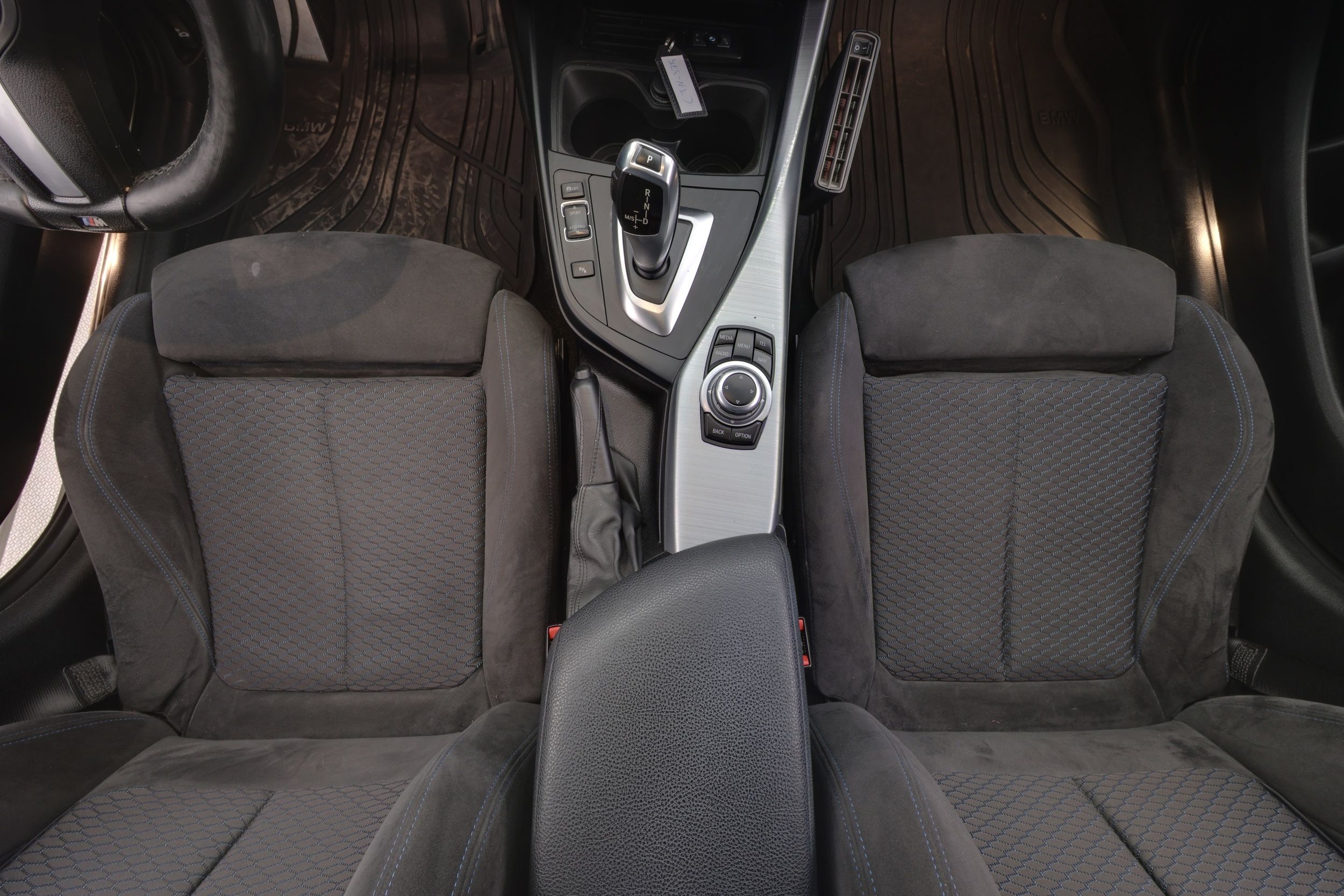 BMW 118 2015