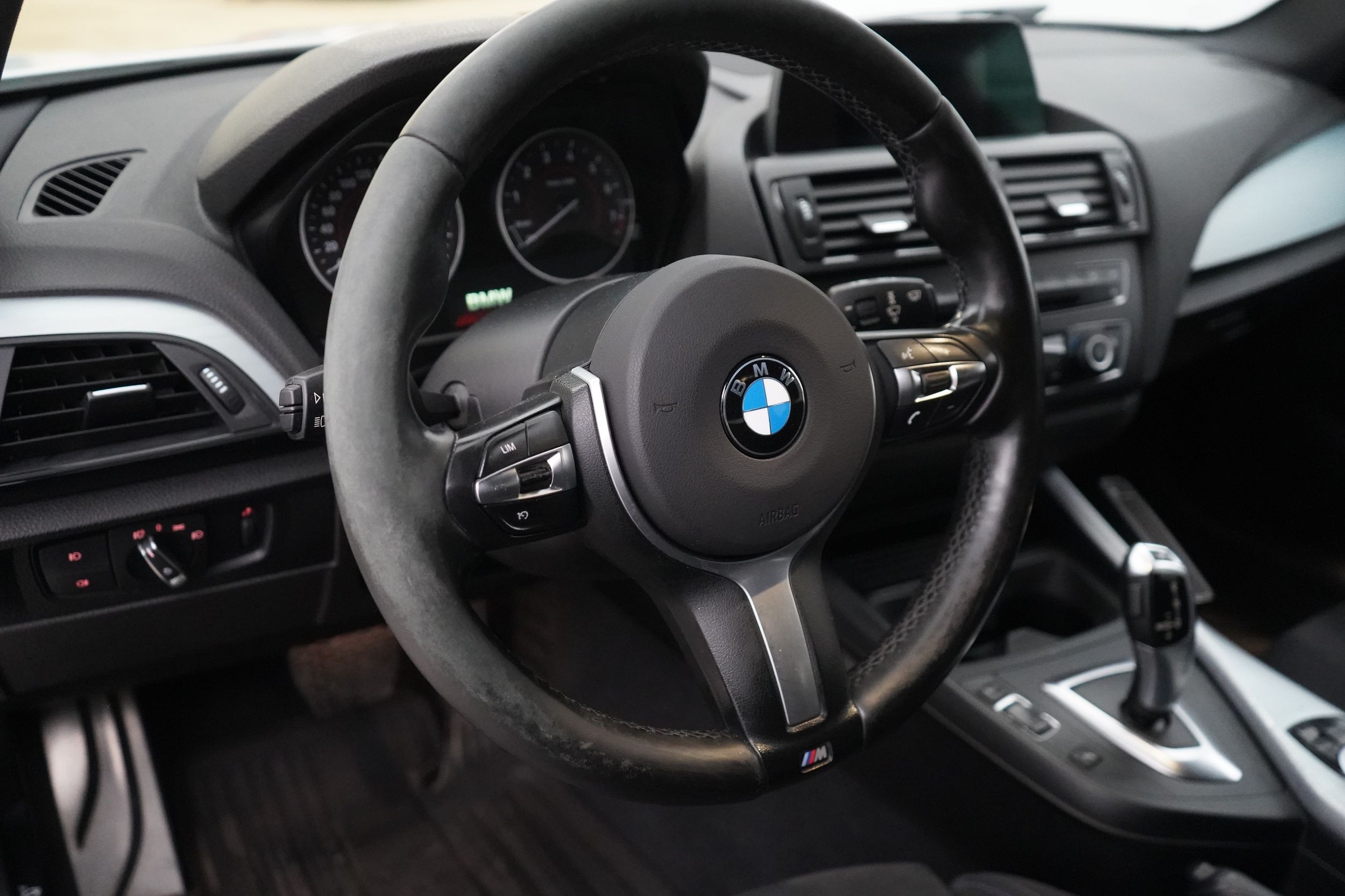 BMW 118 2015