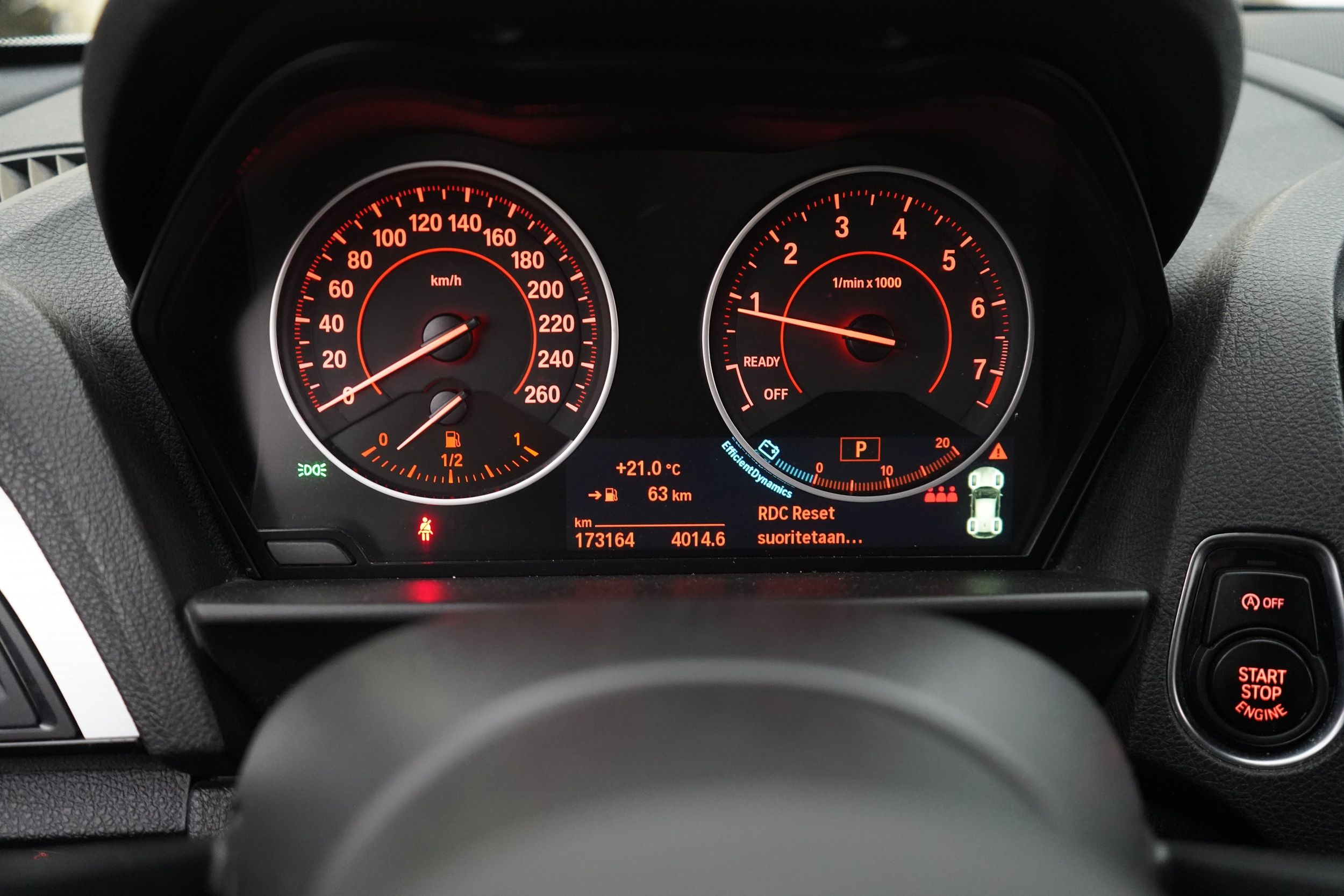 BMW 118 2015