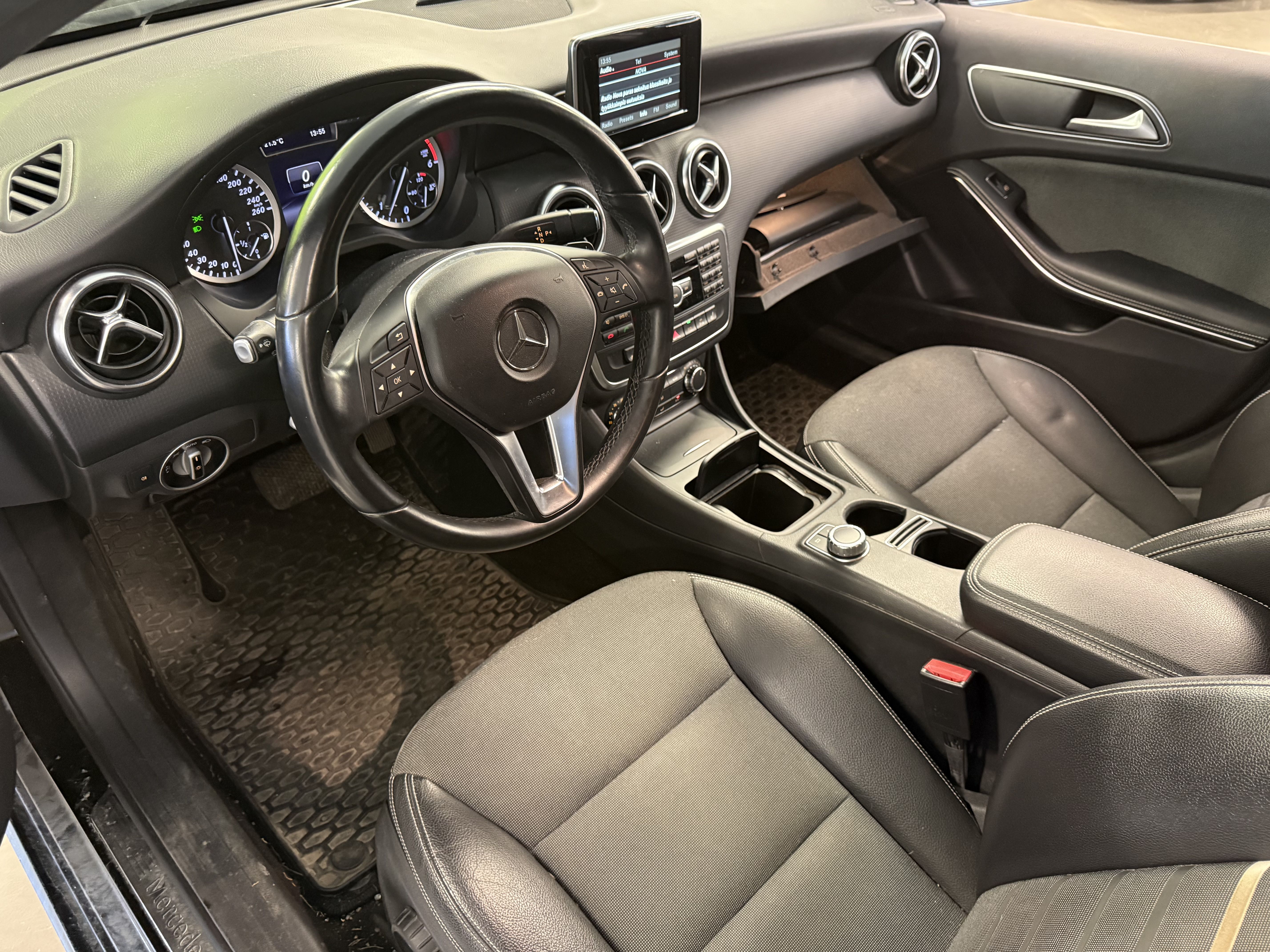 Mercedes-Benz A 2014