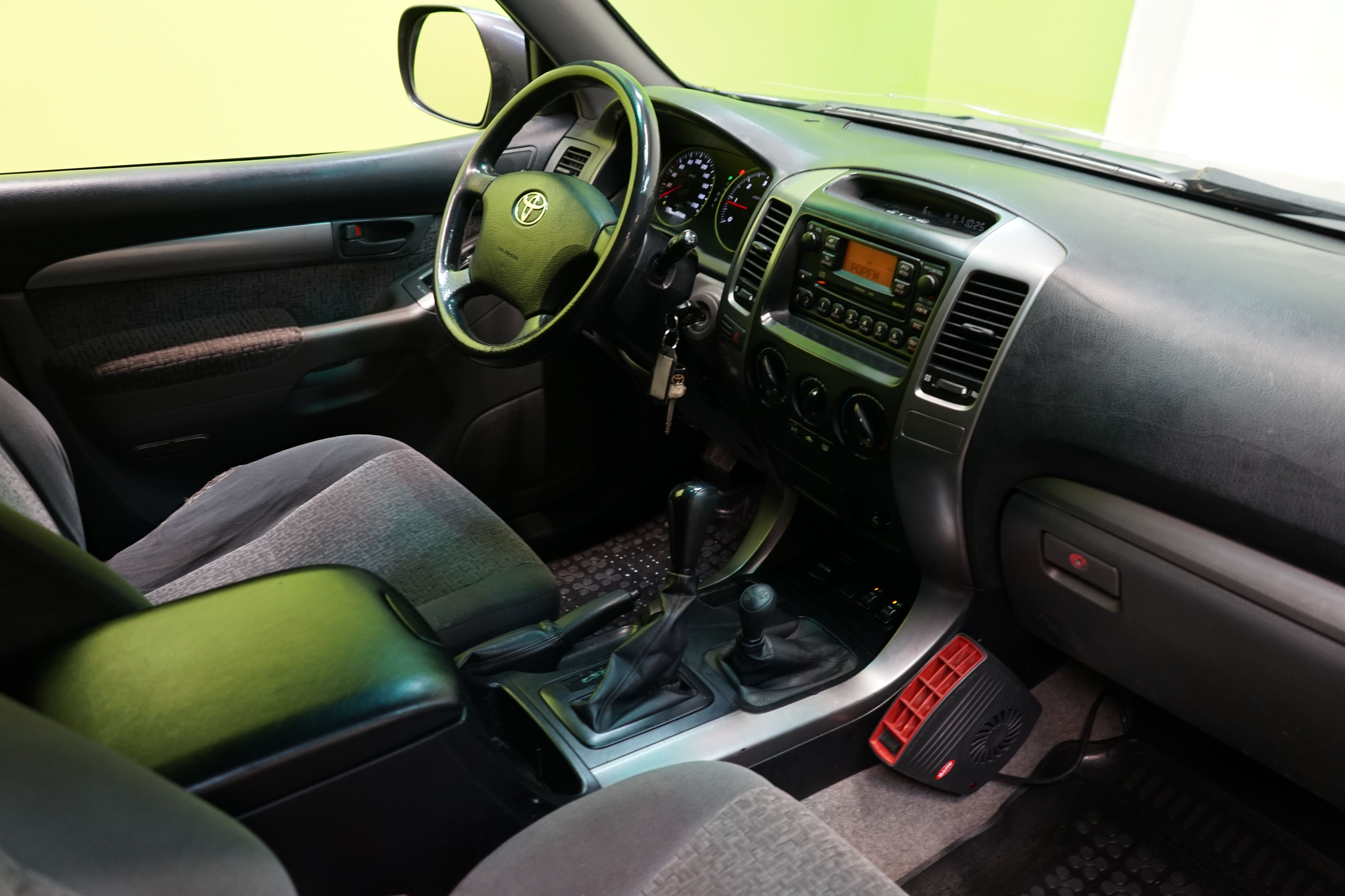 Toyota Land Cruiser 2003