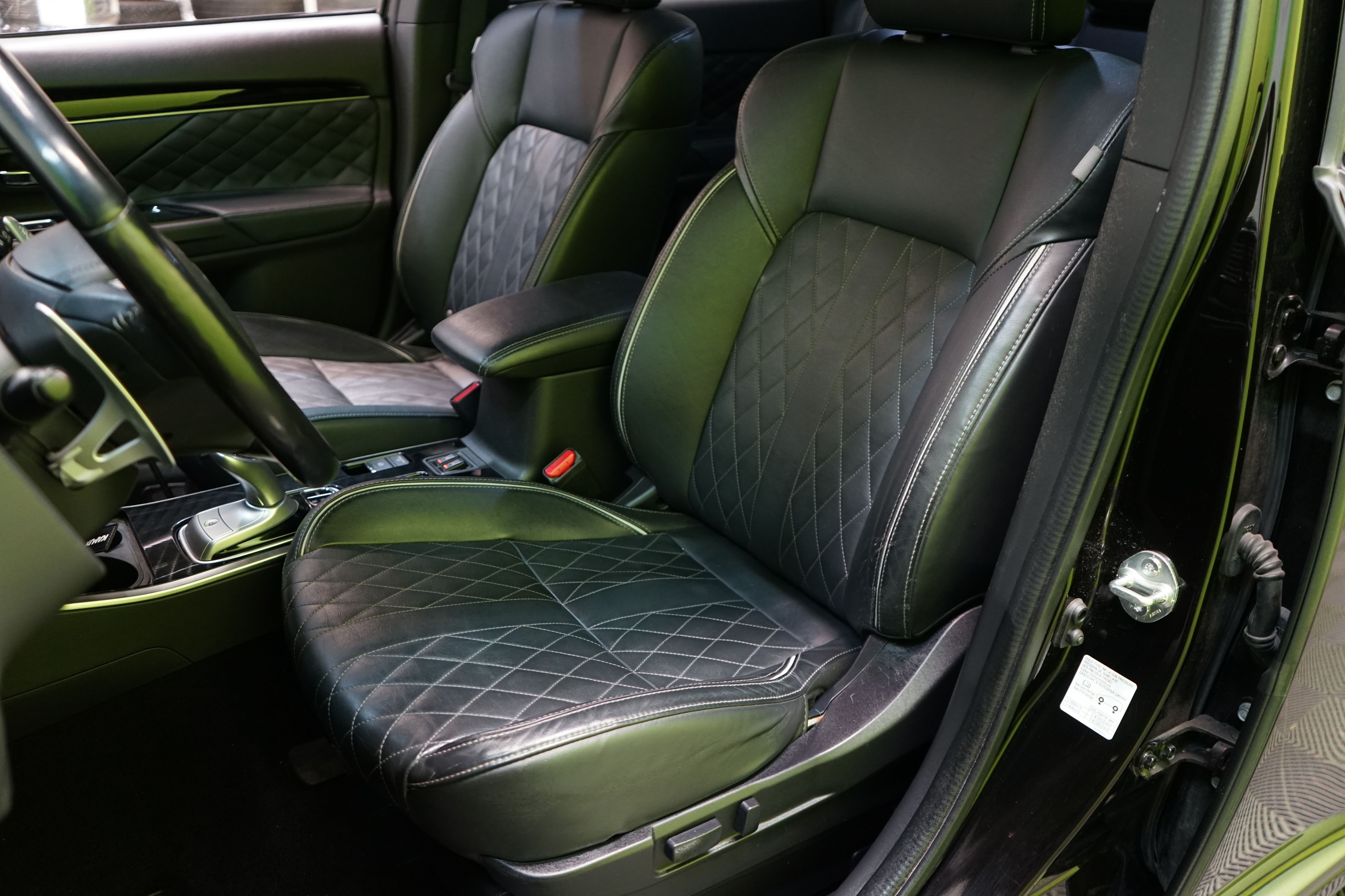 Mitsubishi Outlander PHEV 2019