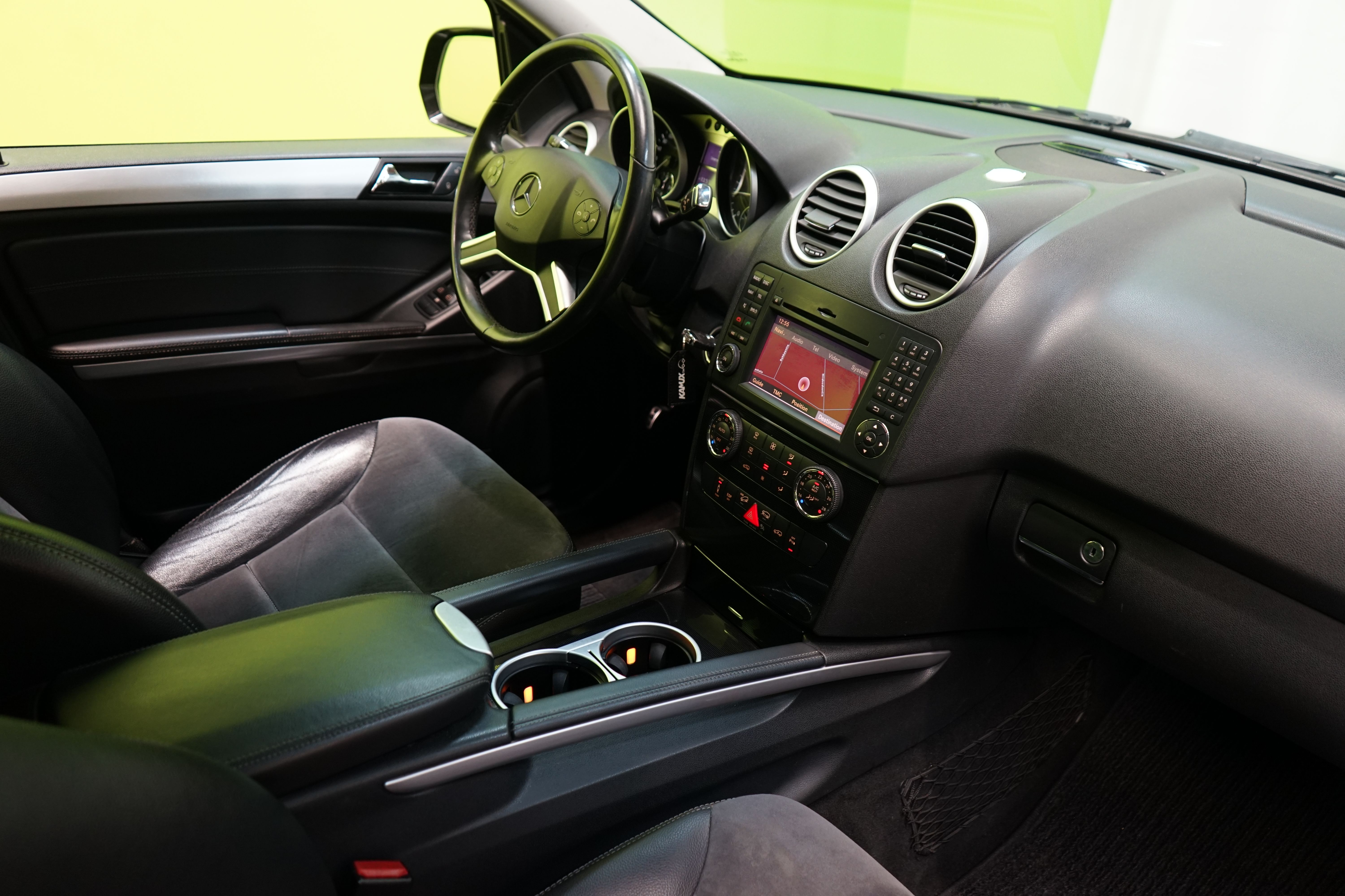 Mercedes-Benz ML 2010