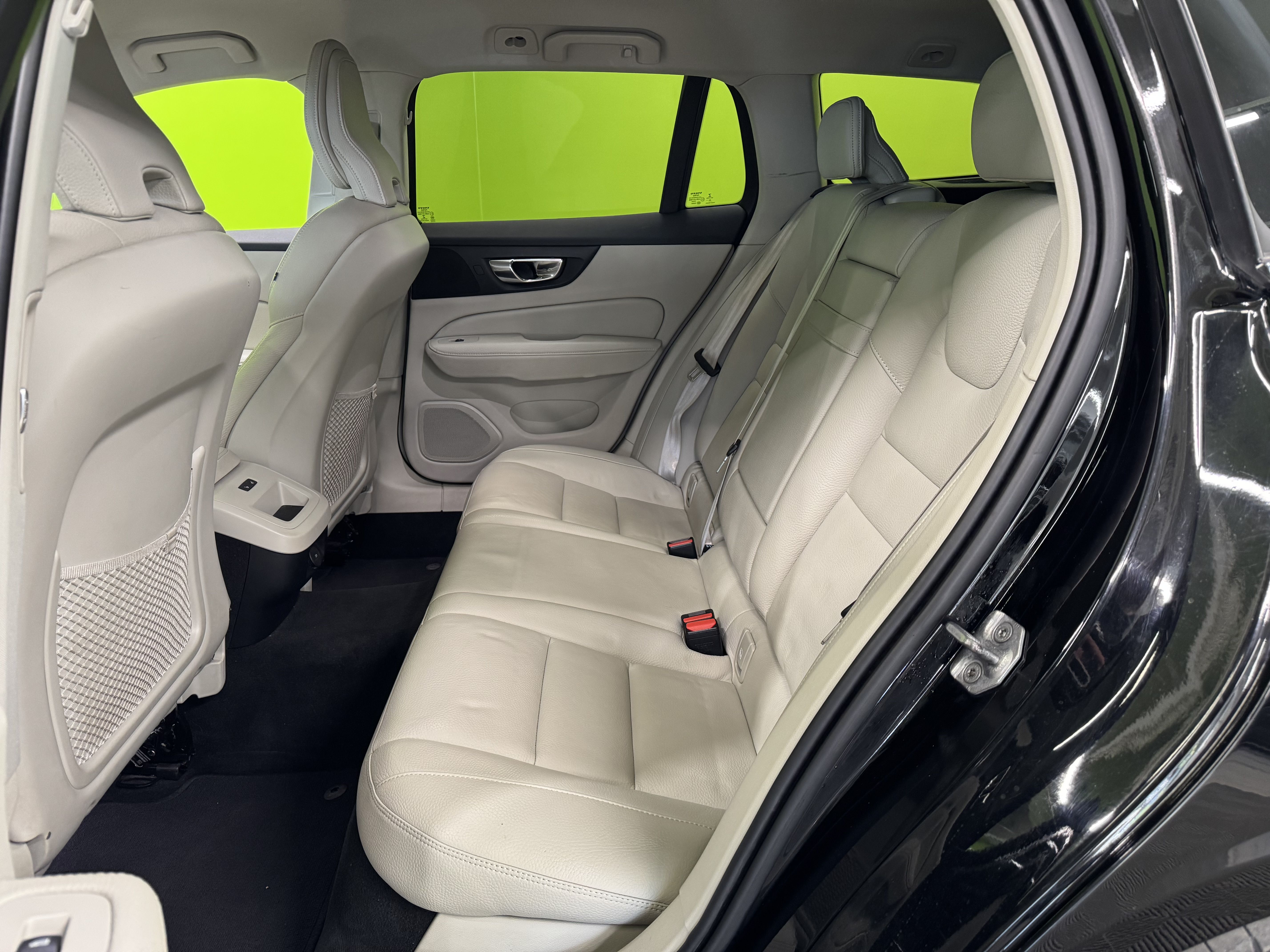 Volvo V60 2021