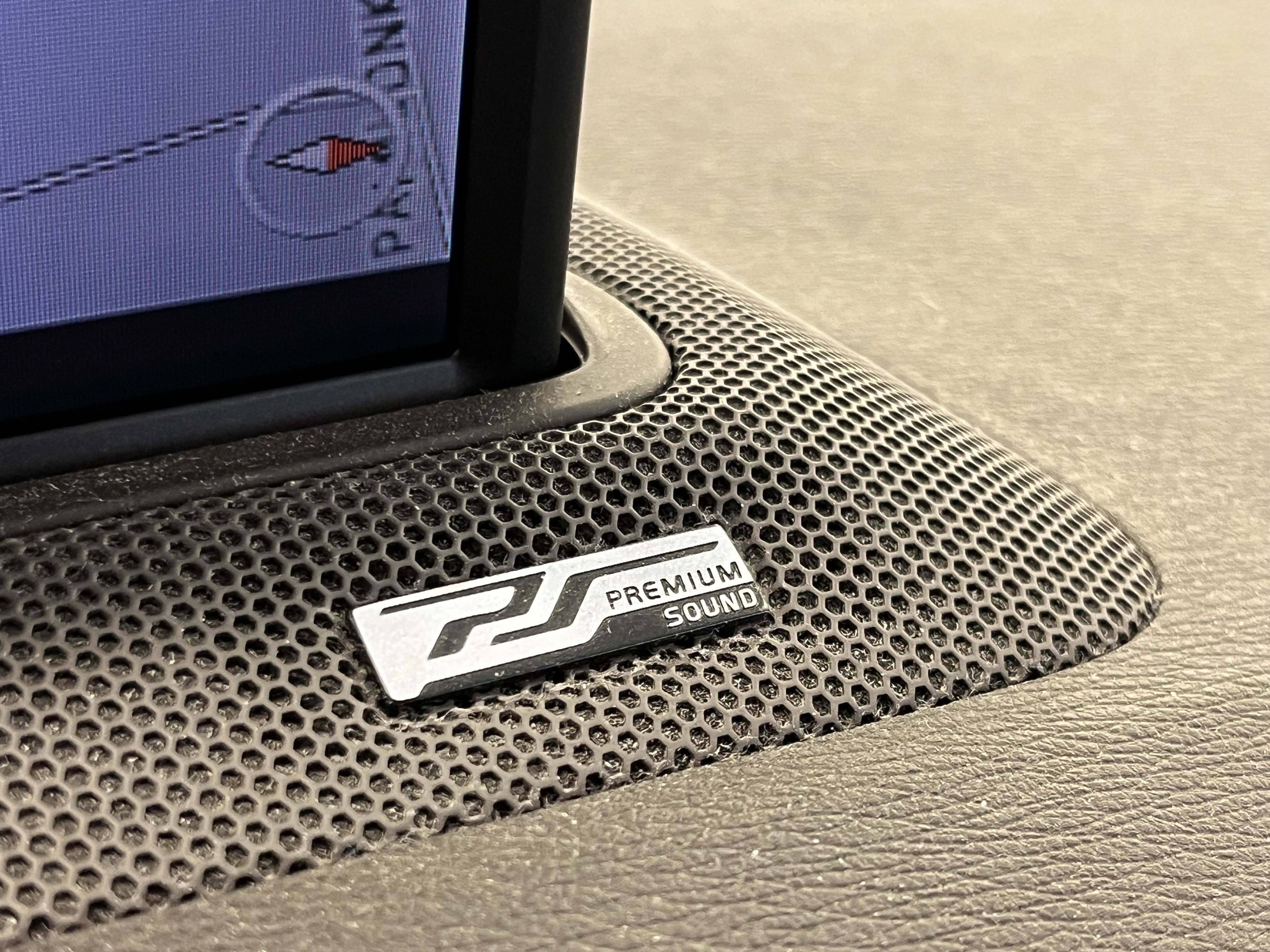 Volvo XC70 2011