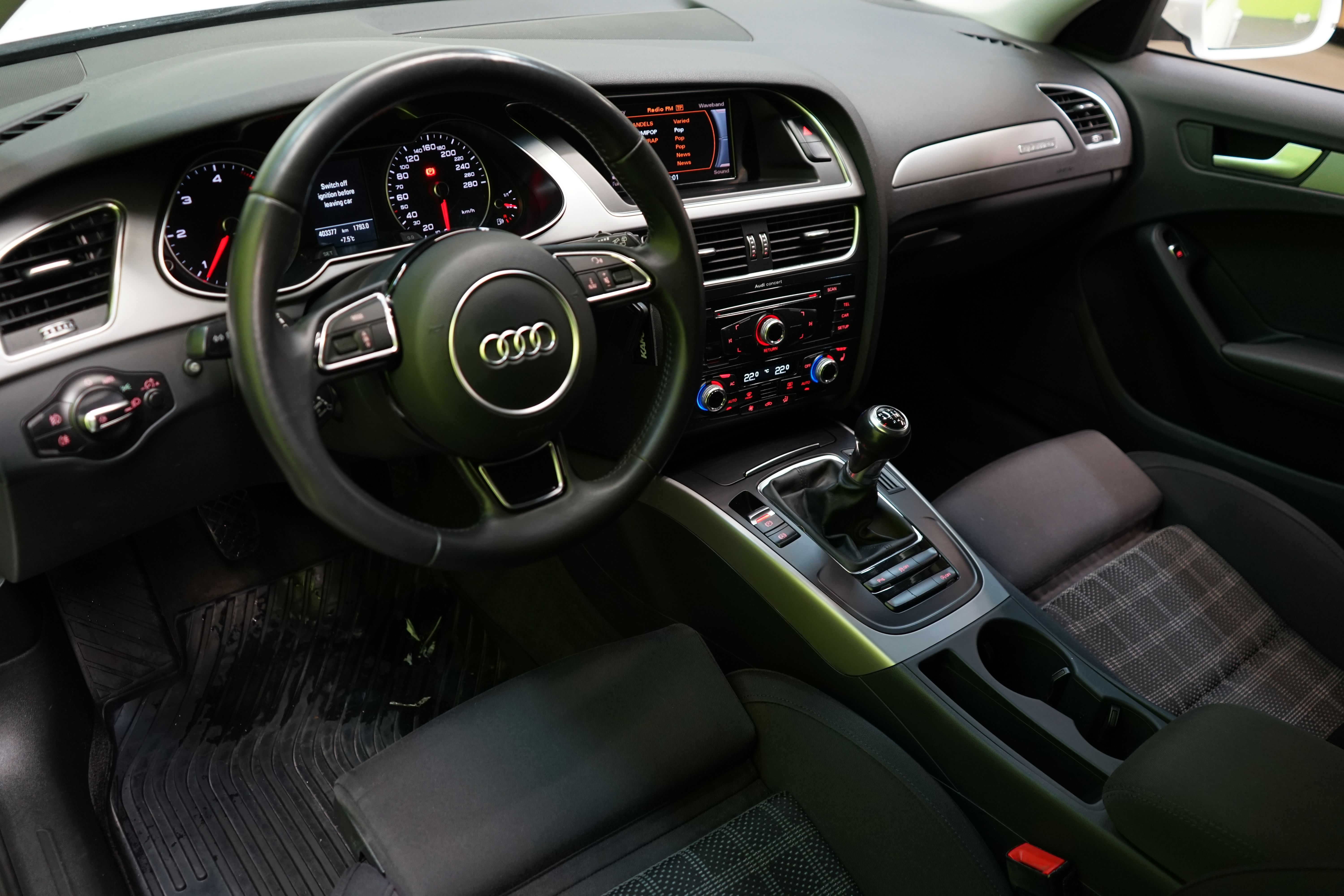Audi A4 2014