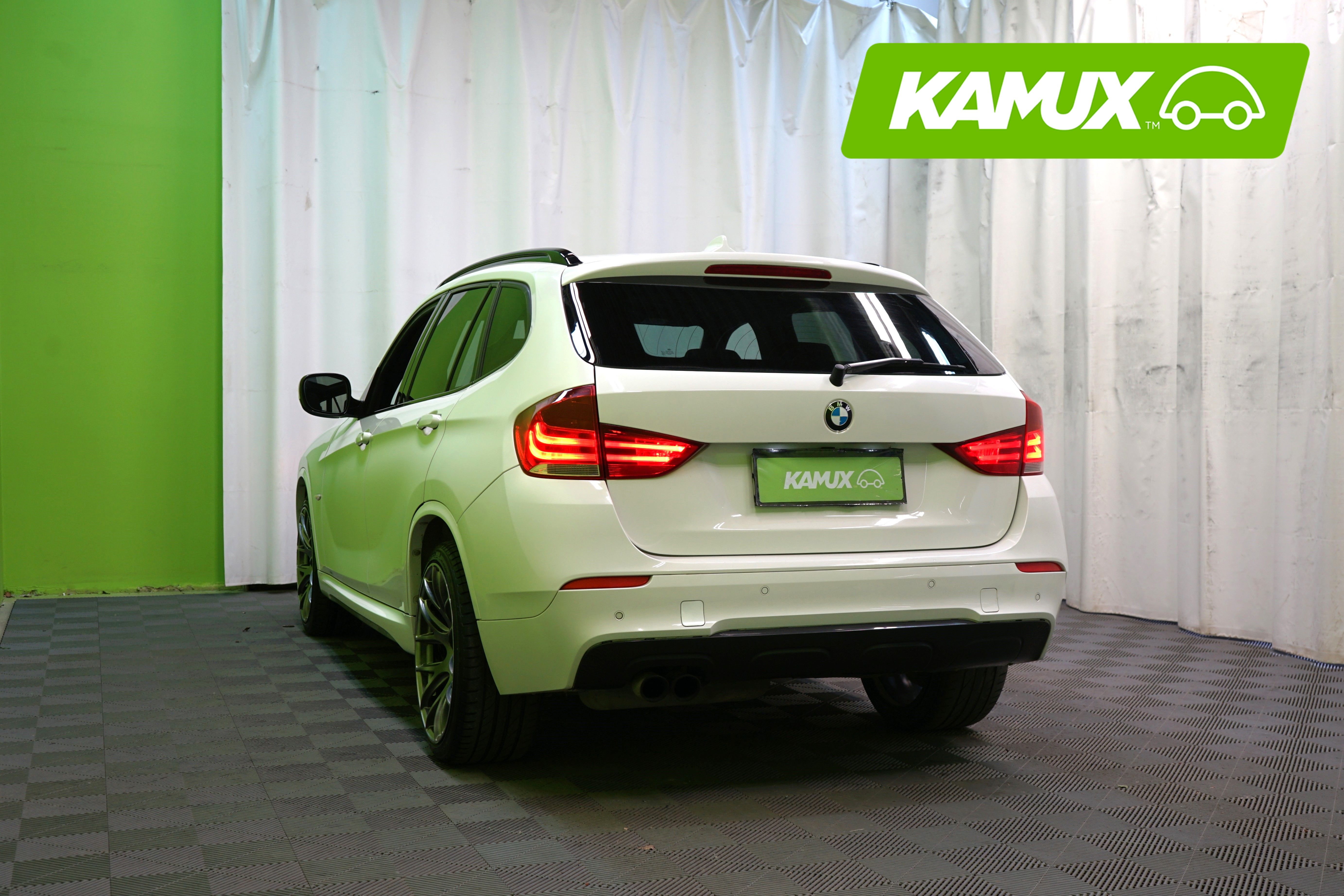 BMW X1 2012