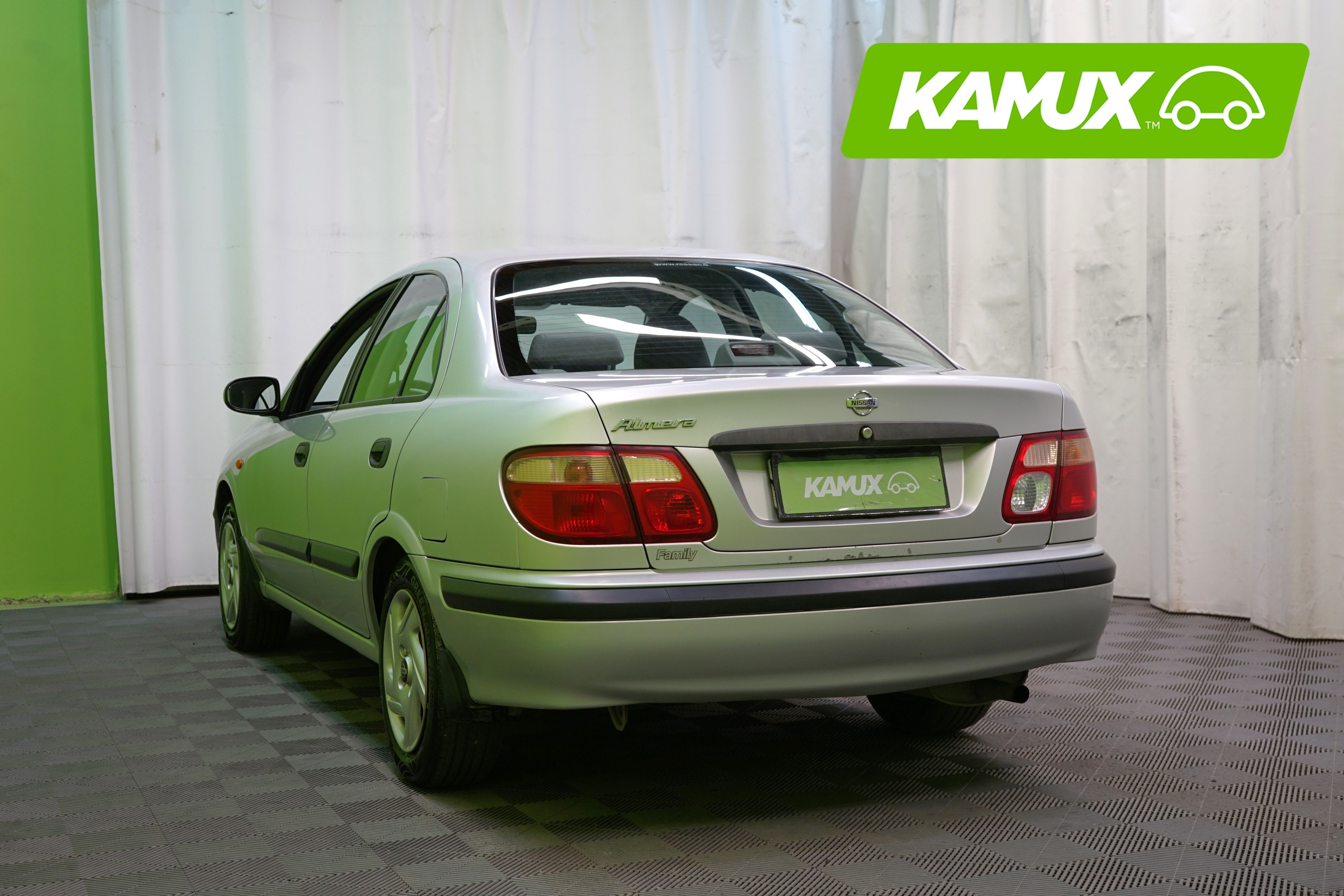 Nissan Almera 2002