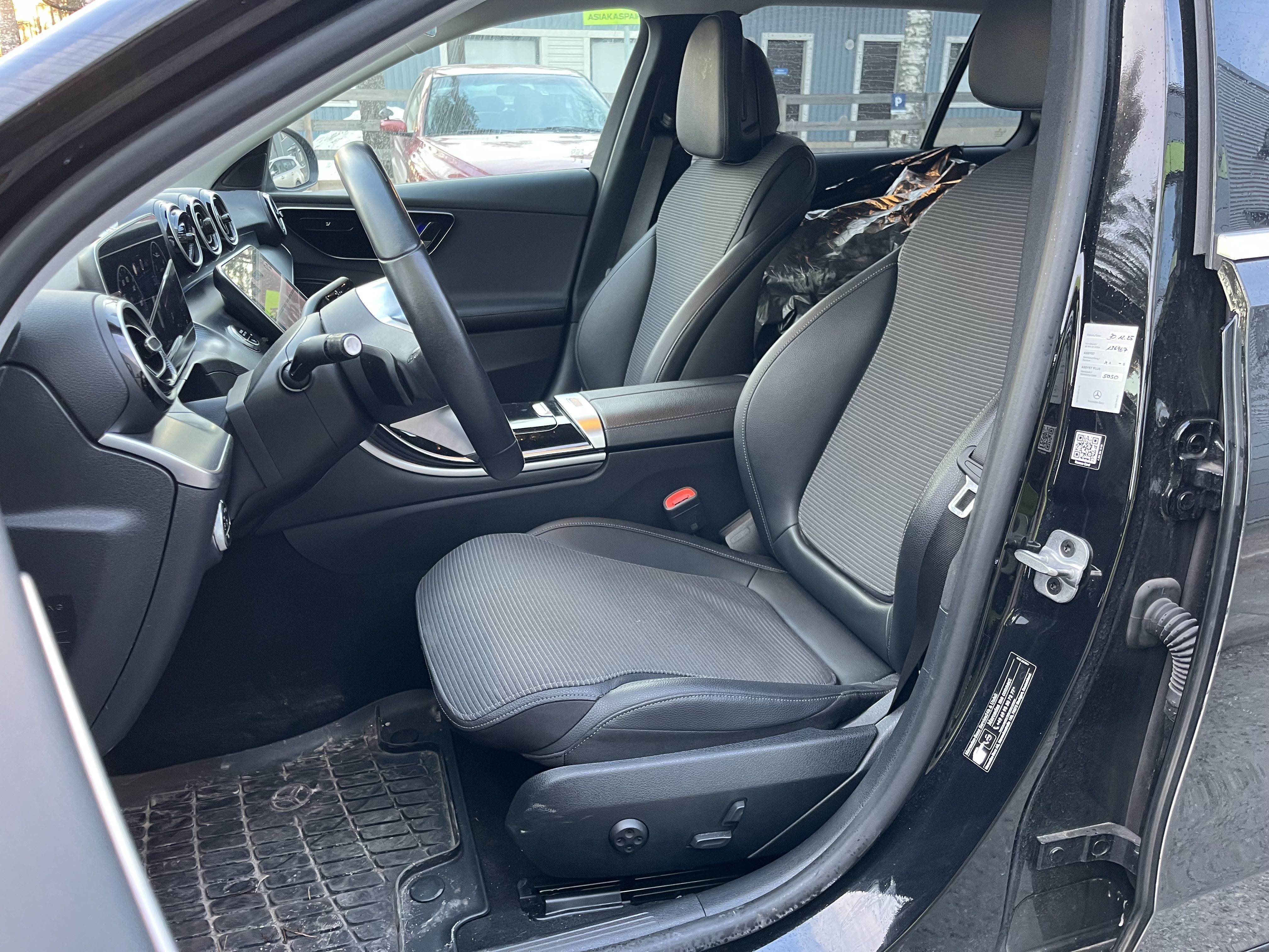 Mercedes-Benz C 2024