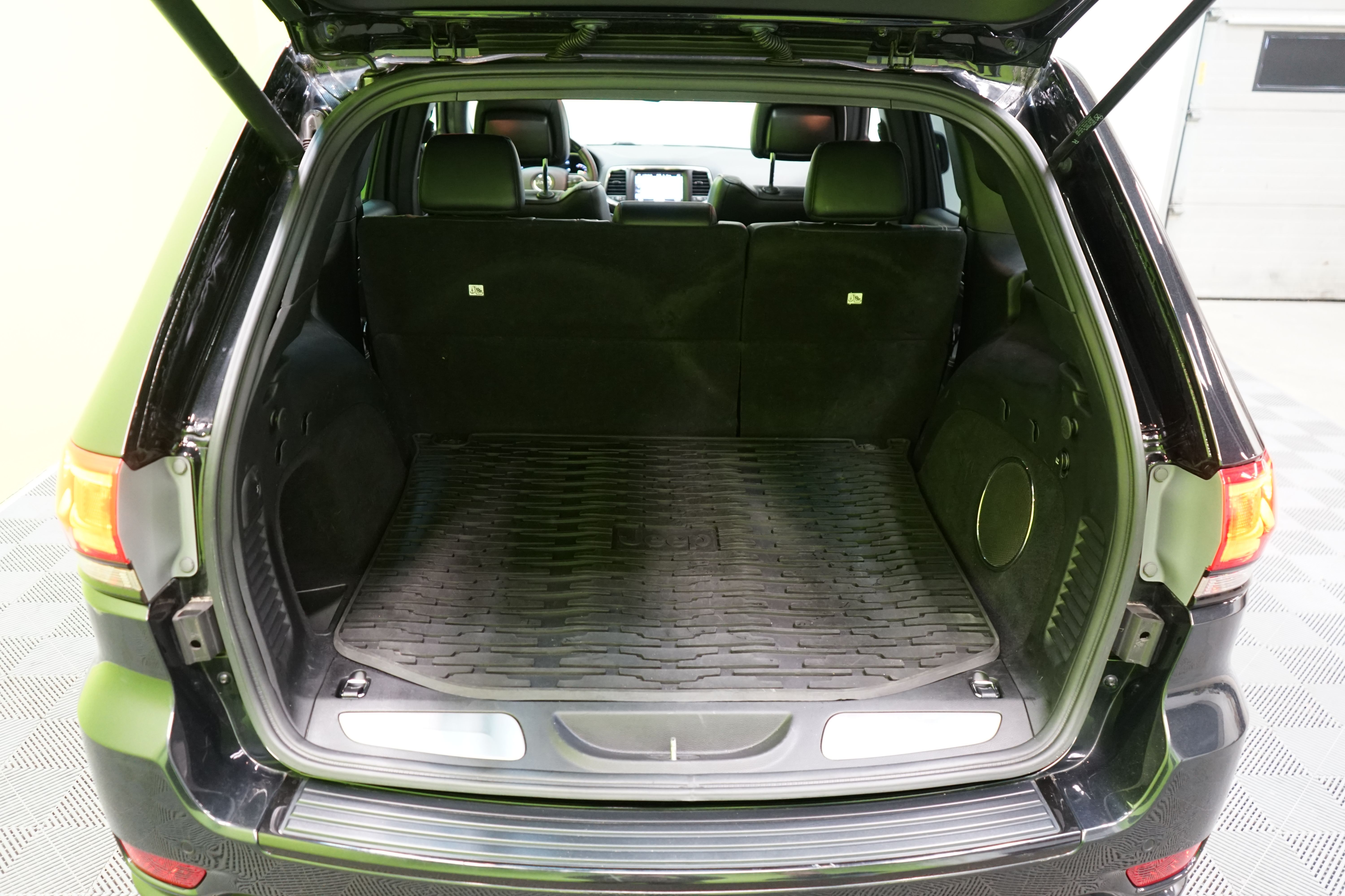 Jeep Grand Cherokee 2016