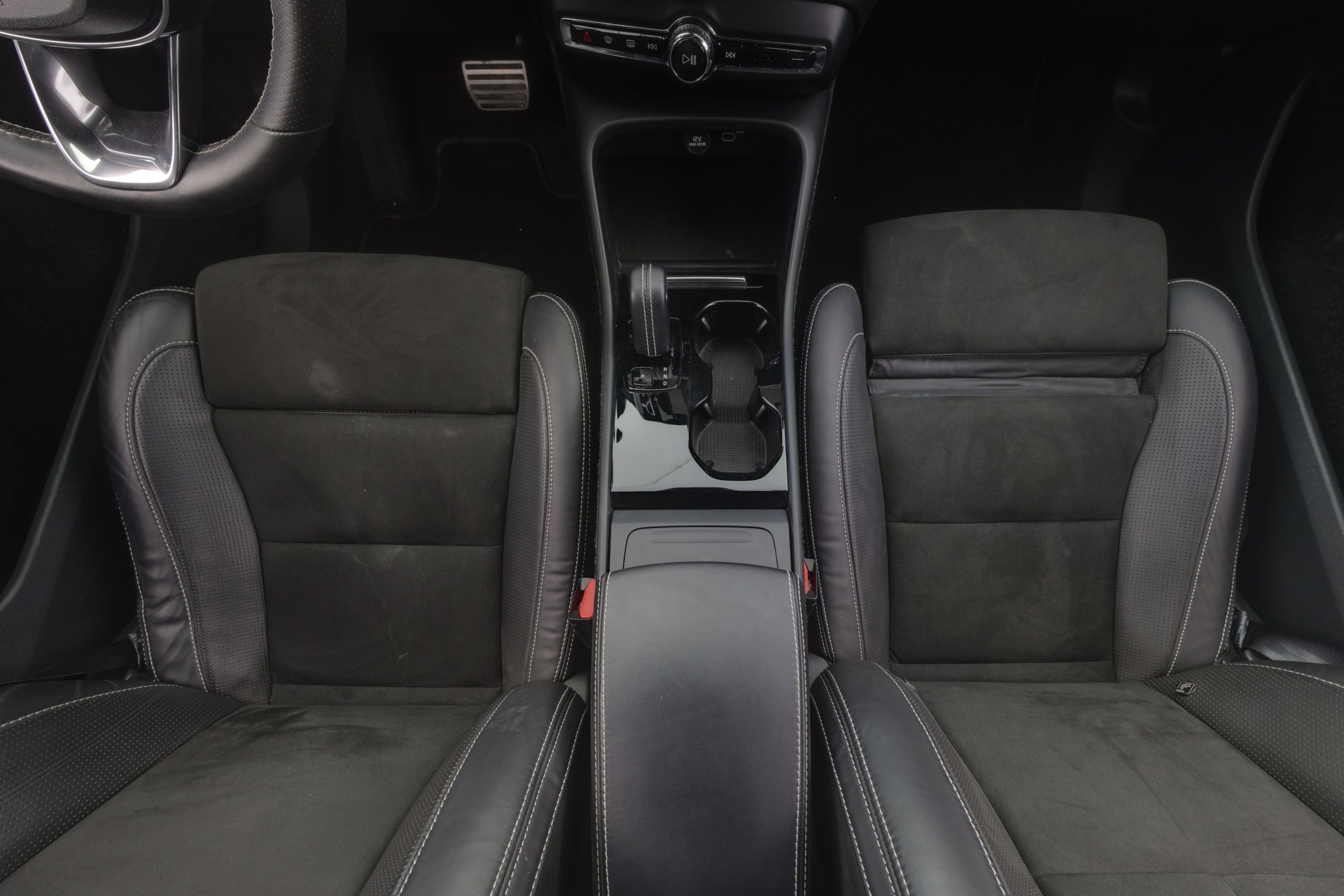 Volvo XC40 2021