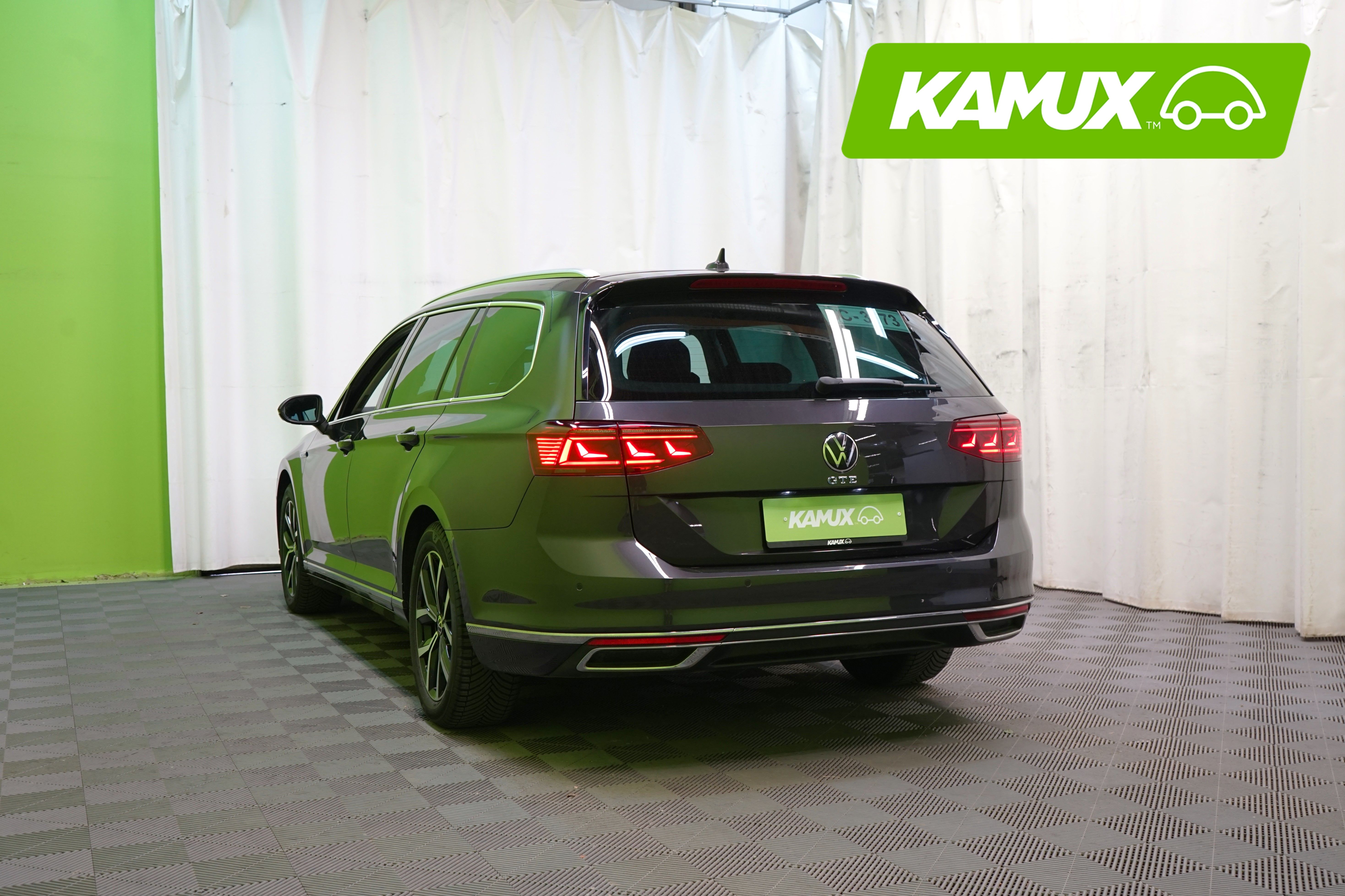 Volkswagen Passat 2022