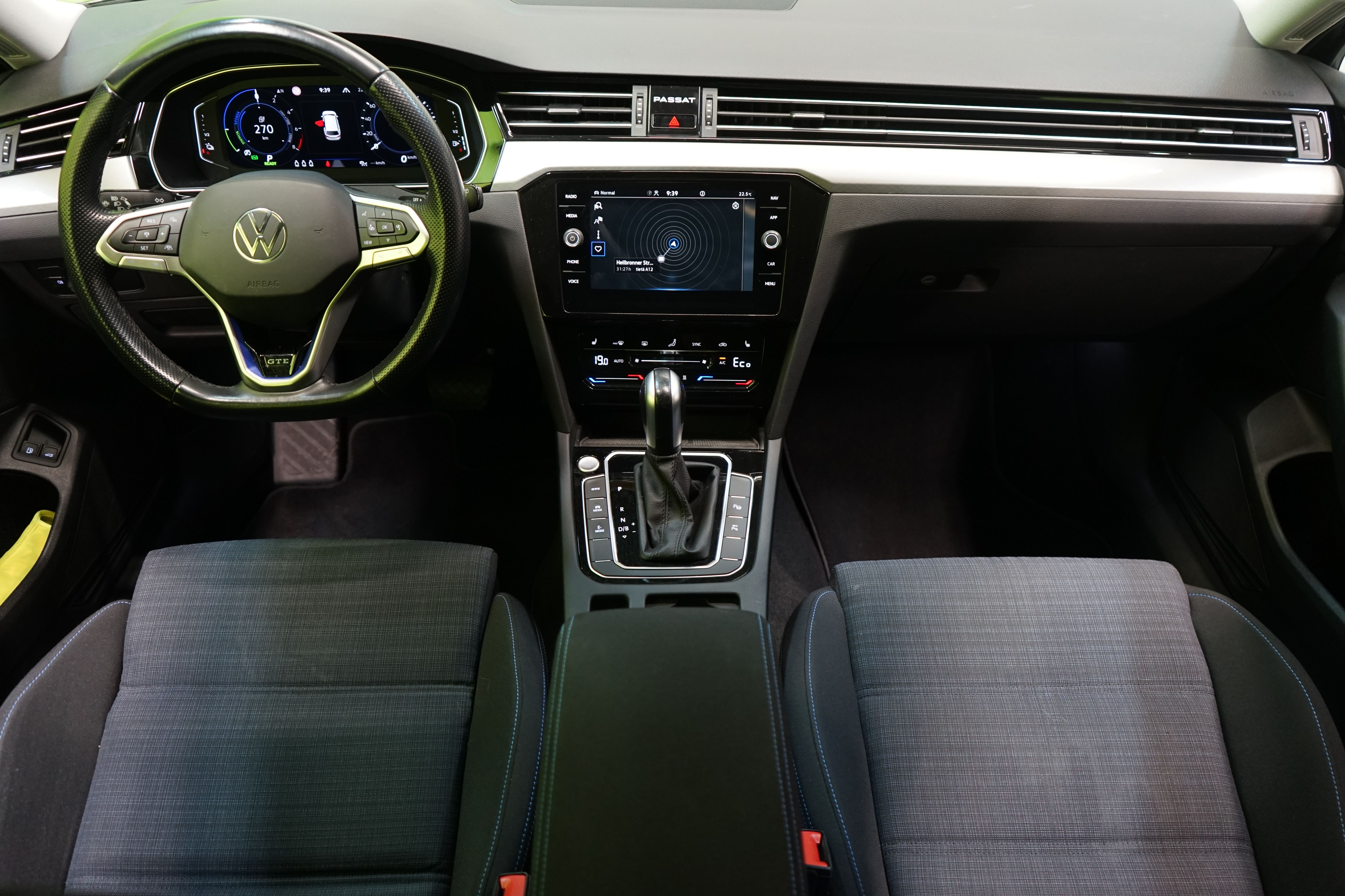 Volkswagen Passat 2022