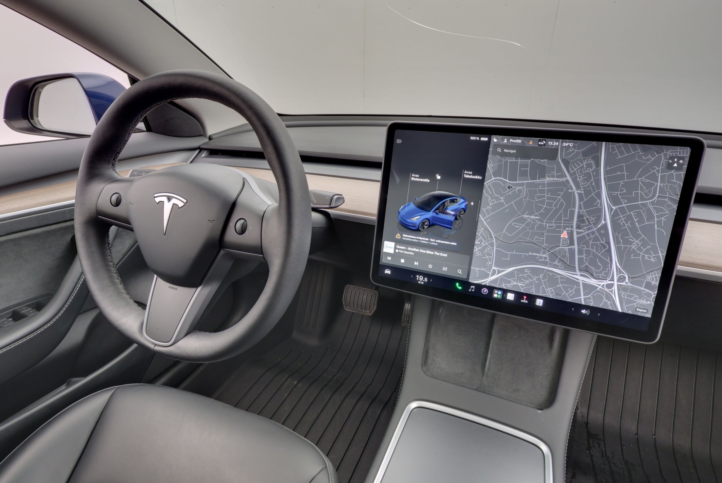 Tesla Model 3 2023