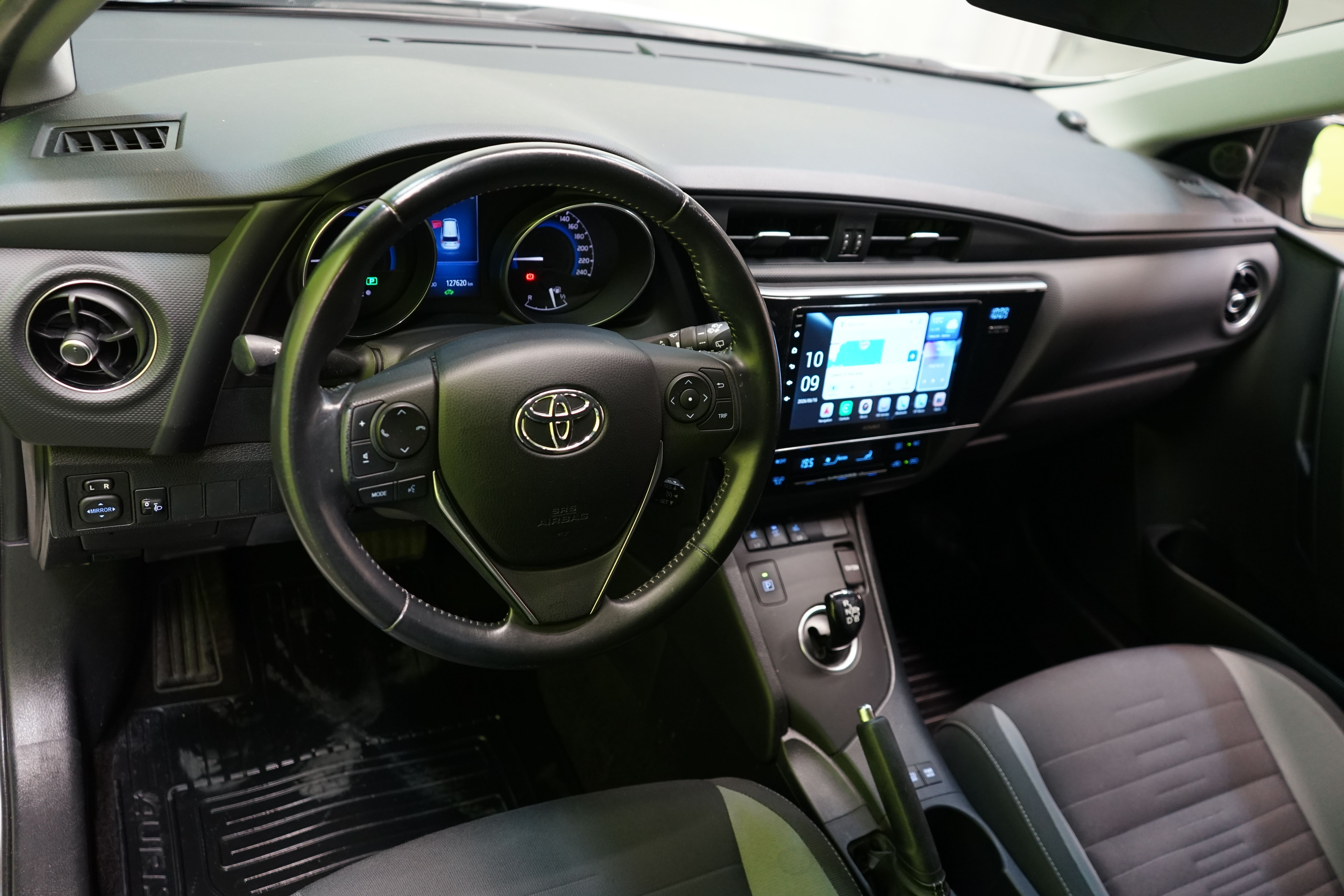 Toyota Auris 2017