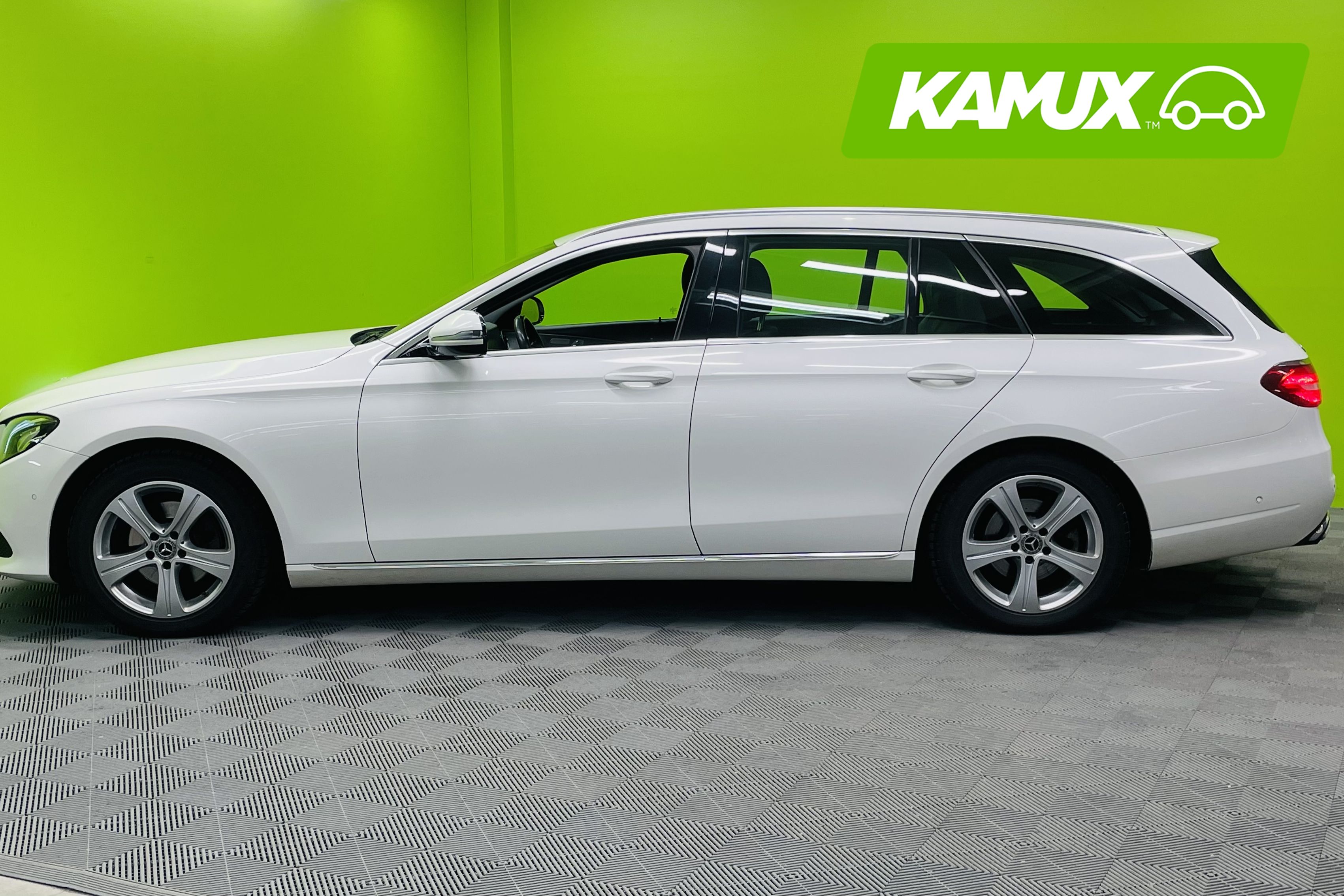 Mercedes-Benz E 2017