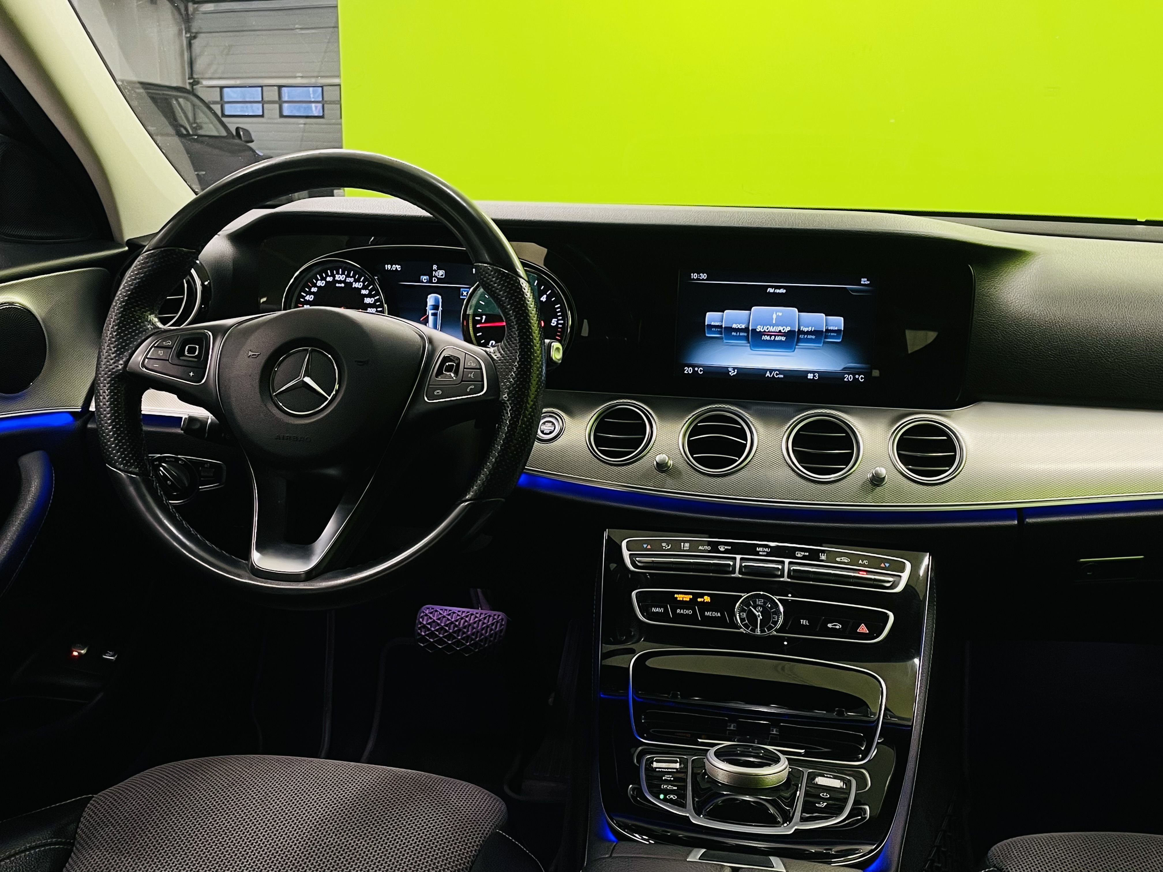 Mercedes-Benz E 2017