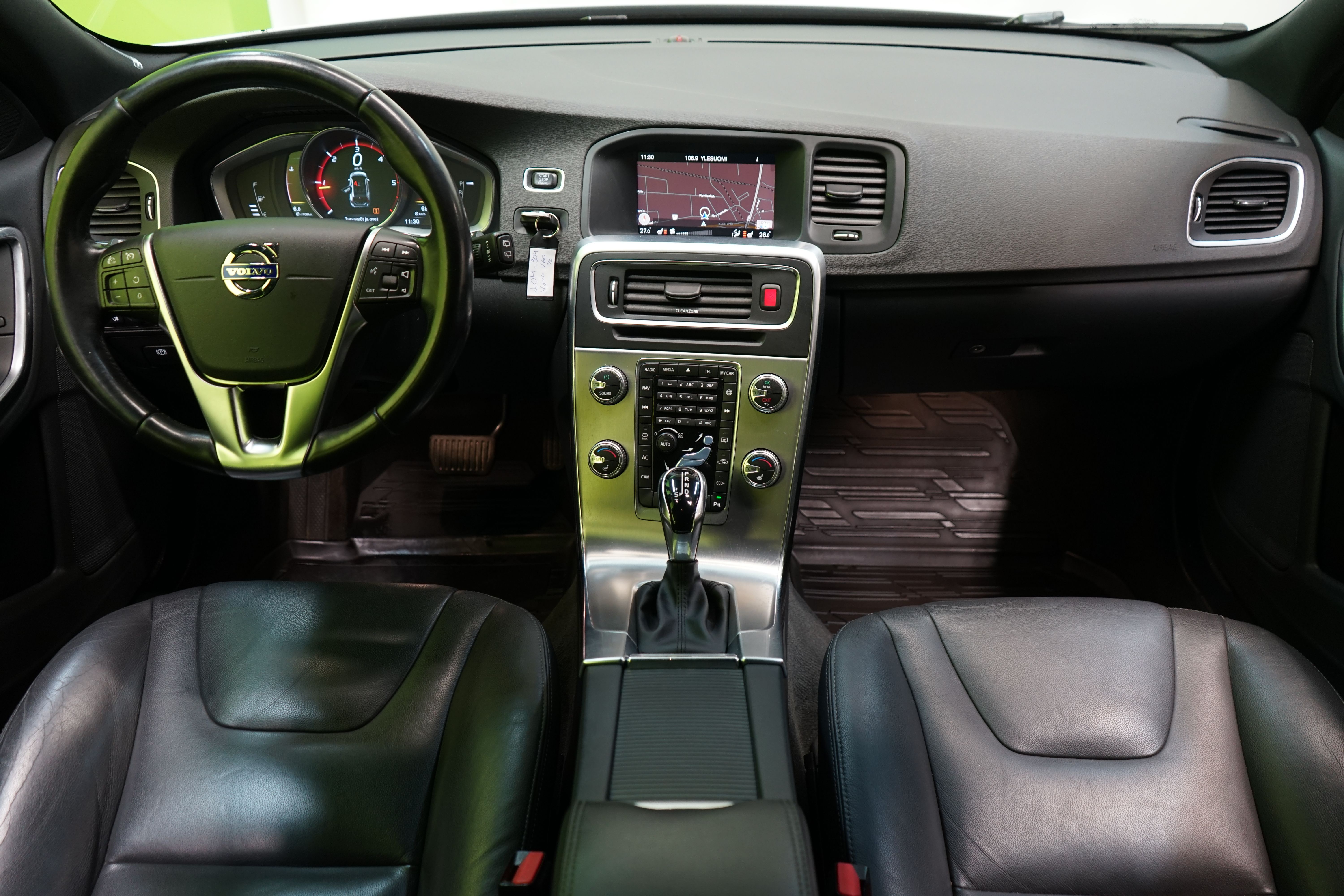 Volvo V60 Cross Country 2018