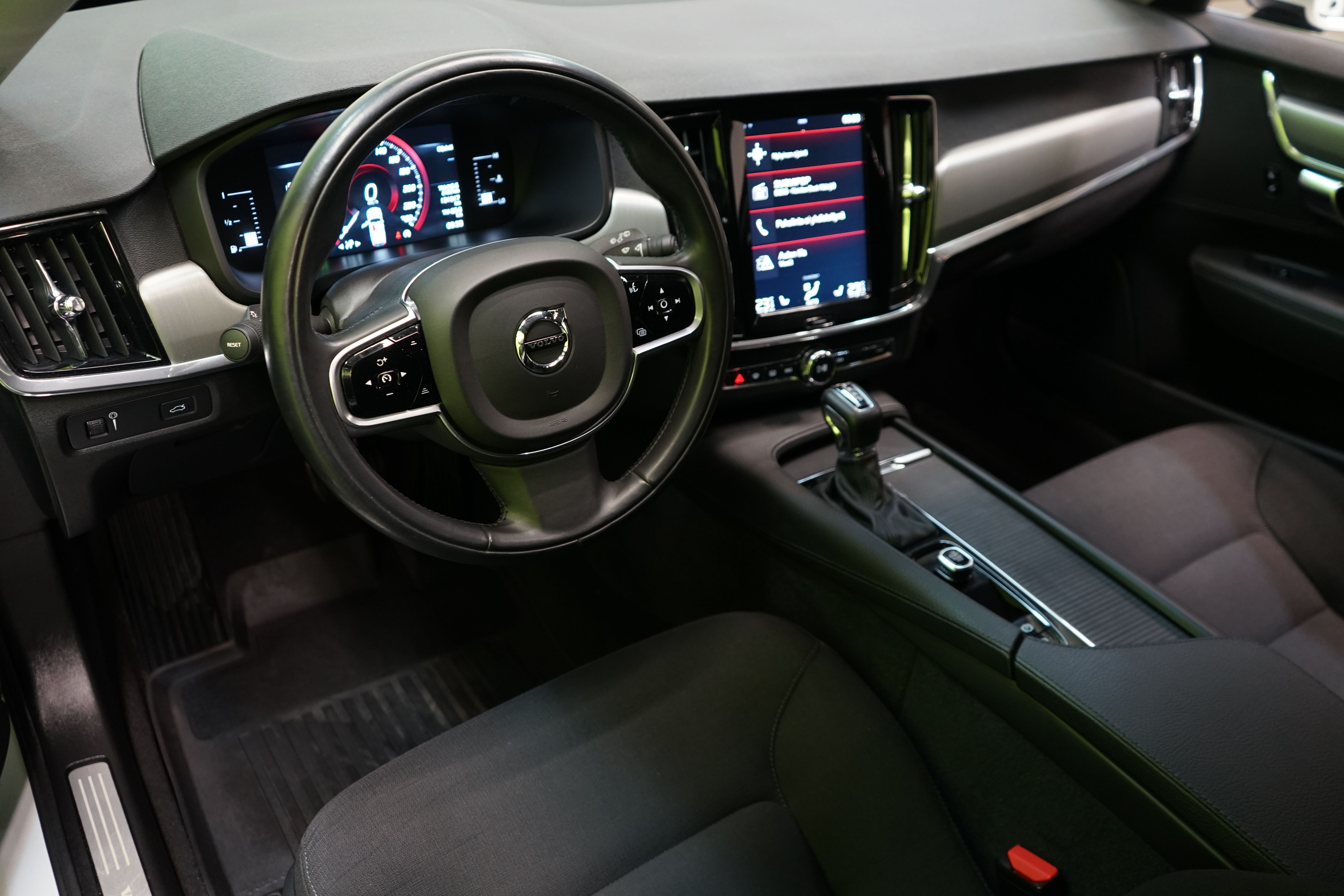 Volvo V90 2018