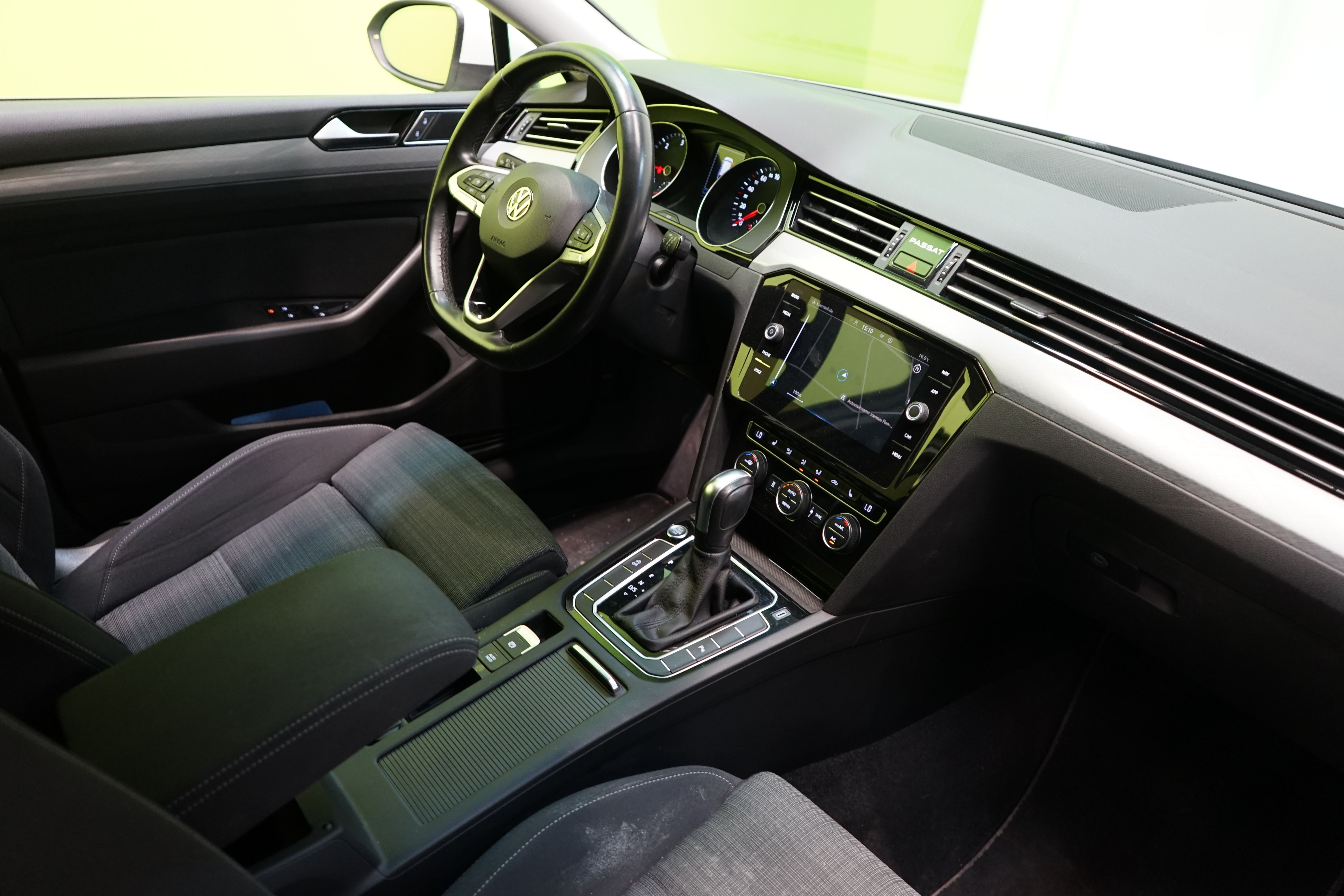 Volkswagen Passat 2021