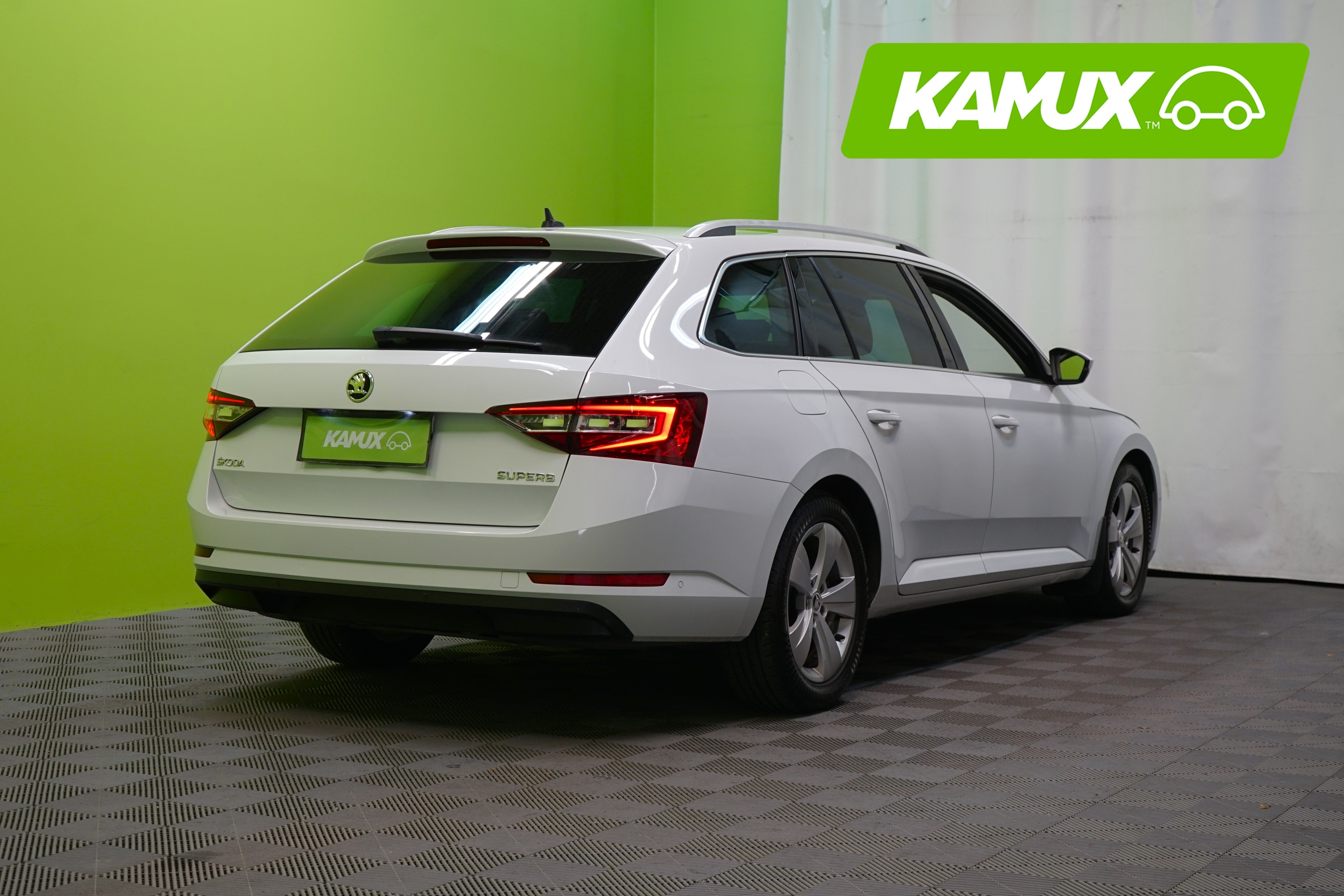Skoda Superb 2016