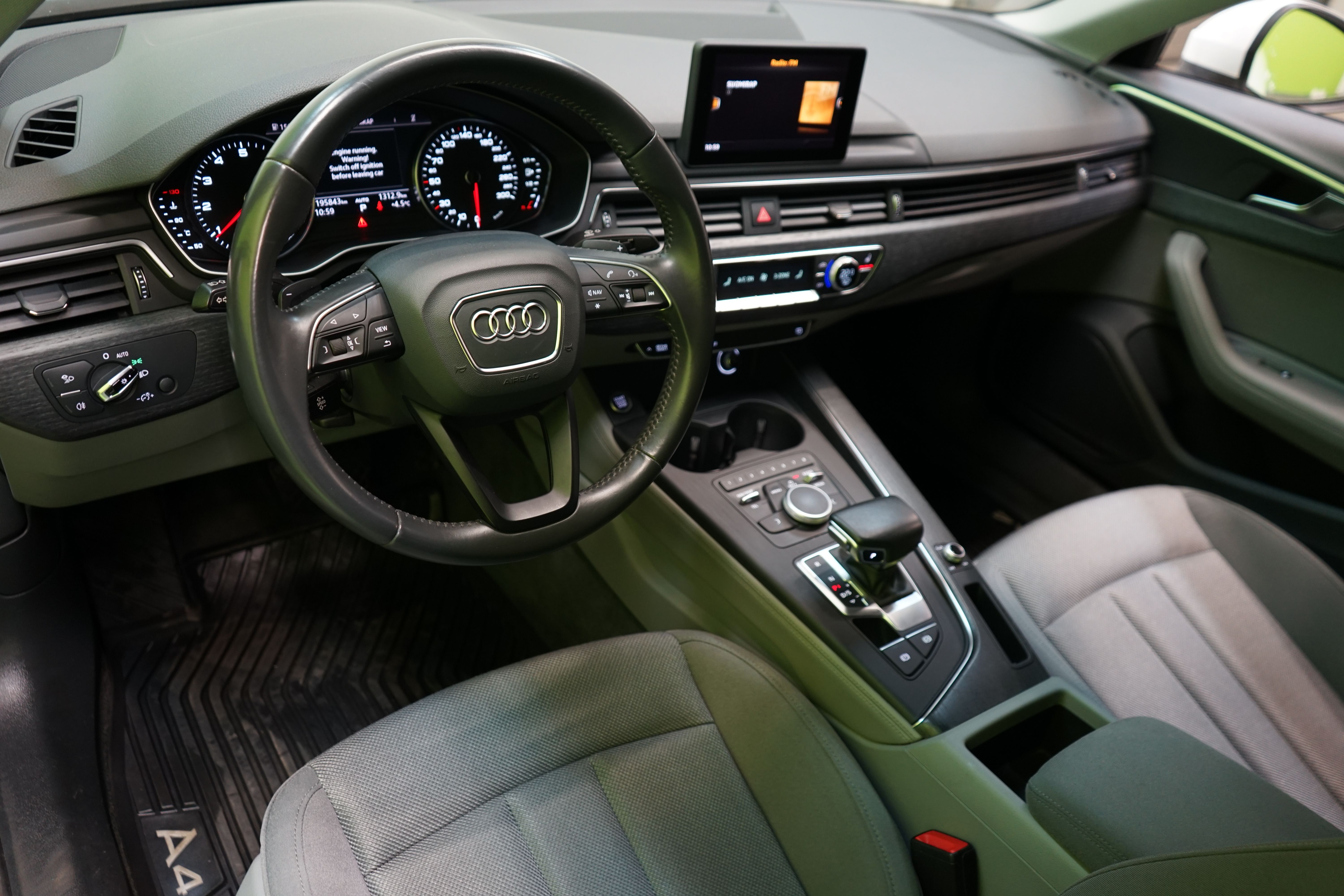 Audi A4 2016