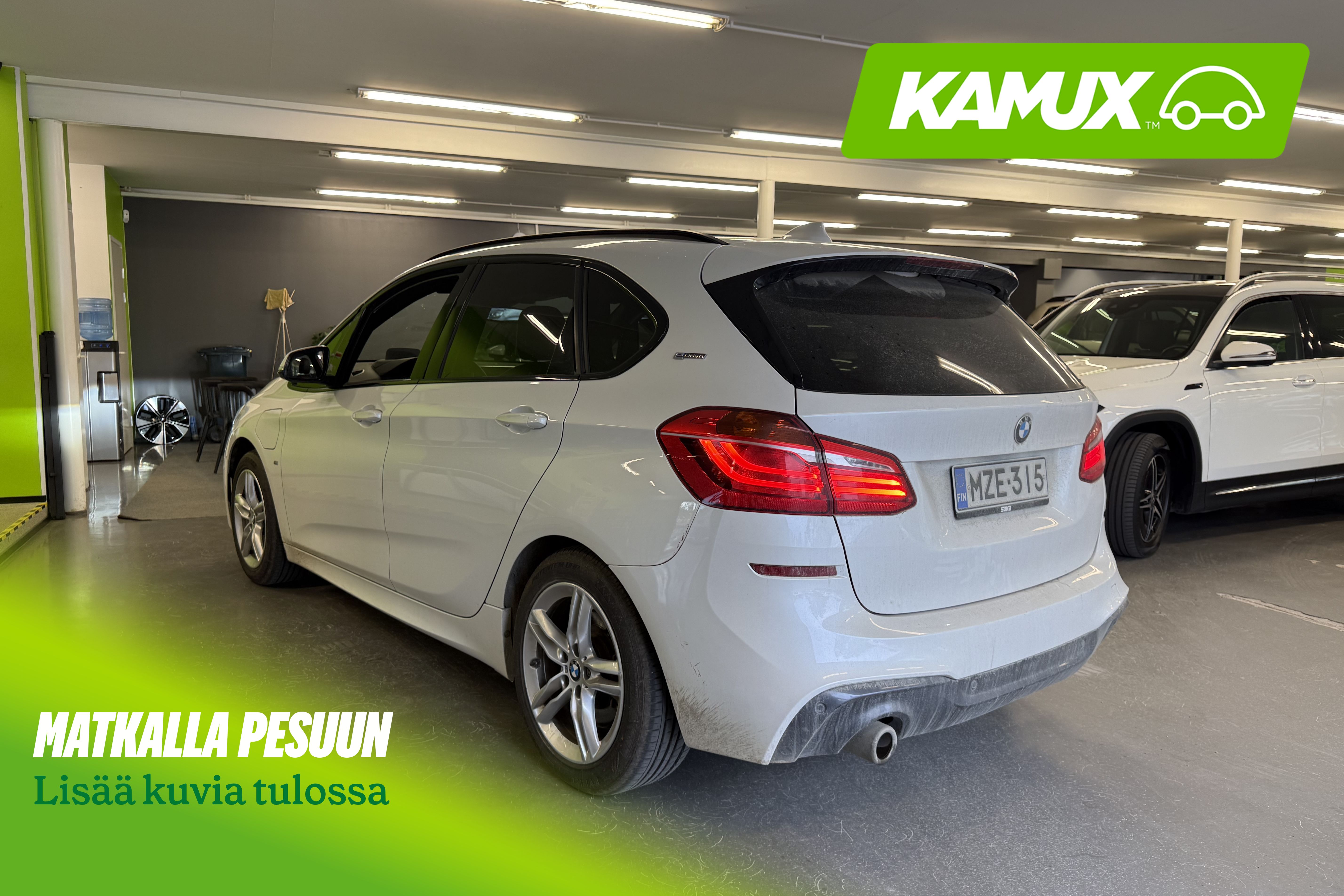 BMW 225 2019