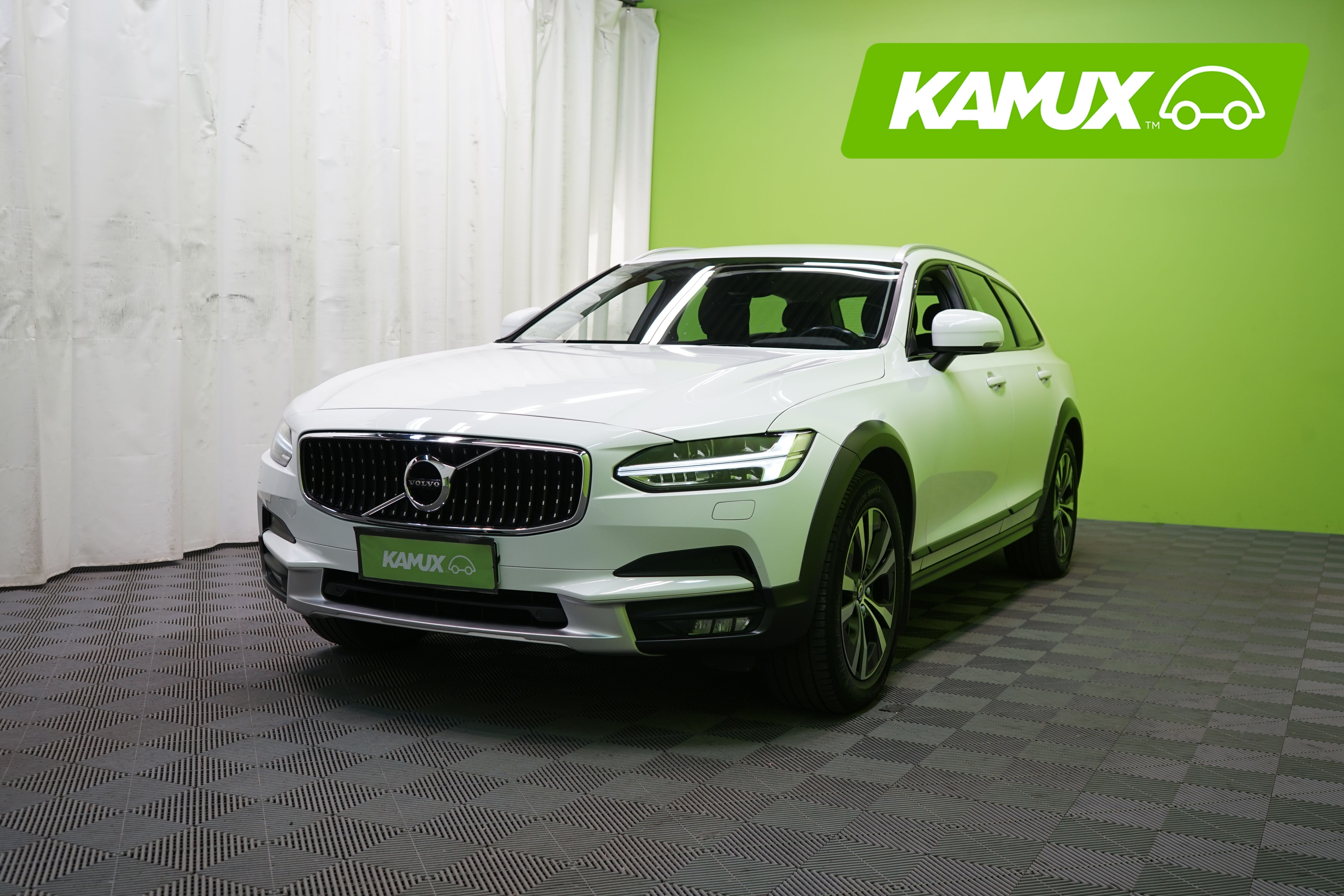 Volvo V90 Cross Country 2020