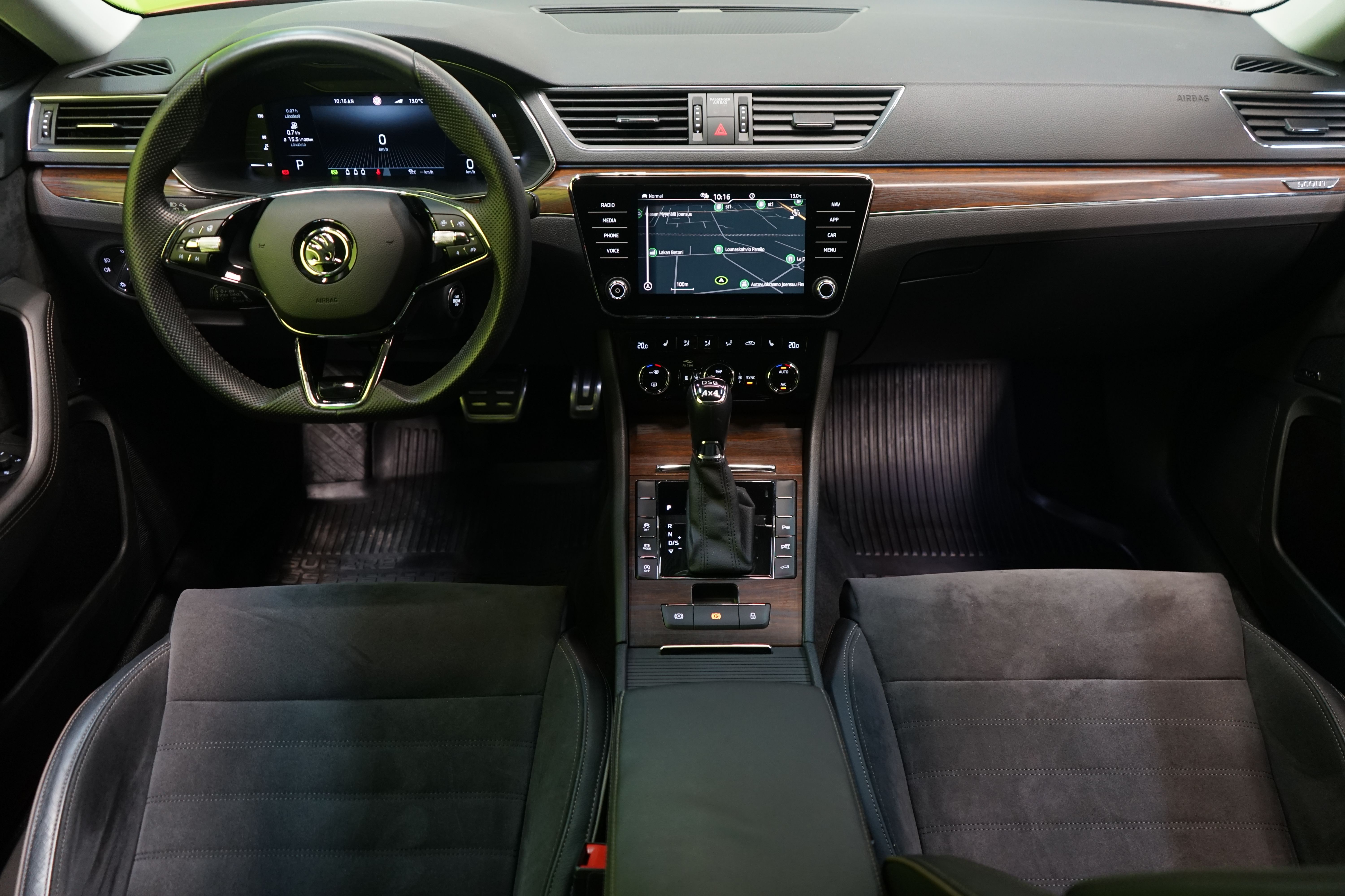 Skoda Superb 2022