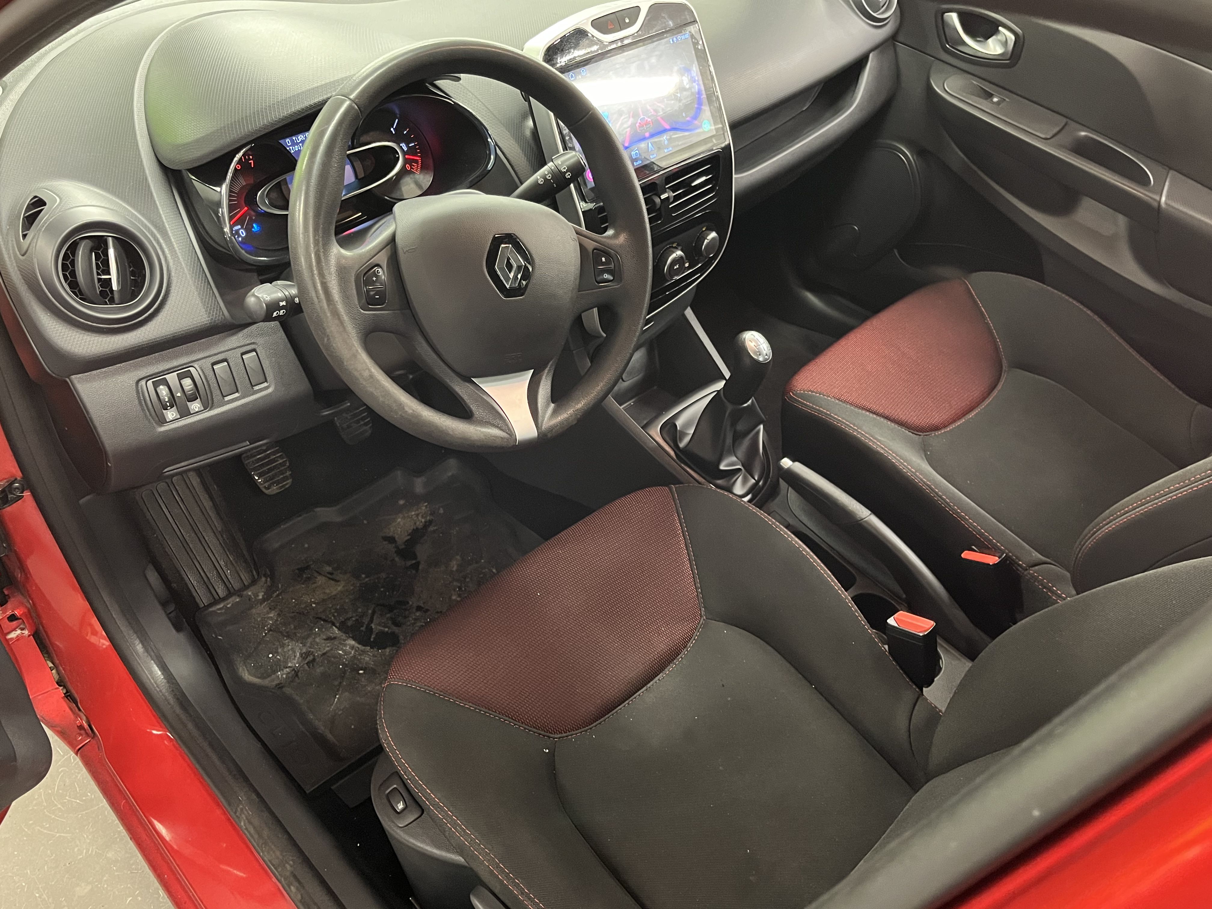 Renault Clio 2016