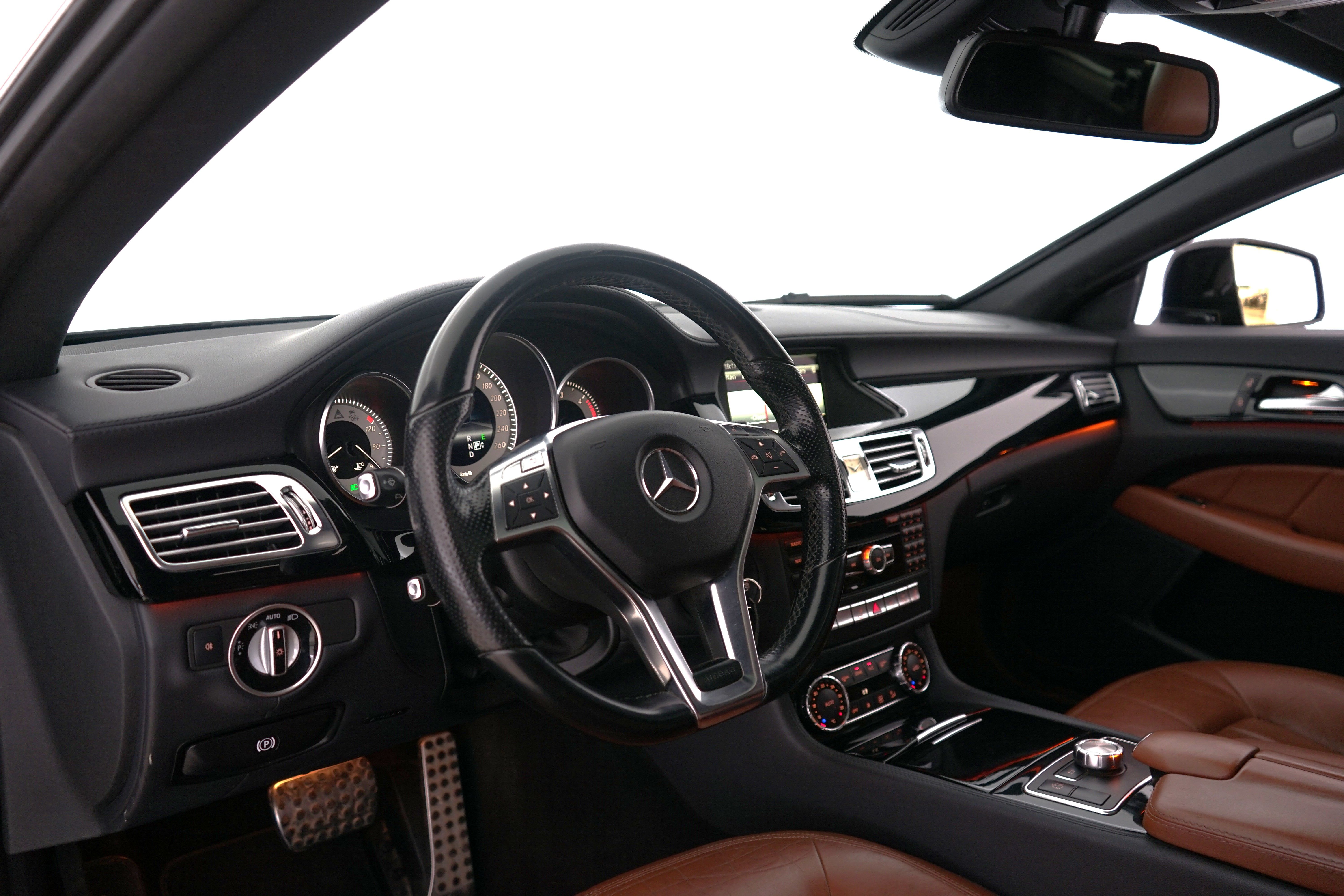 Mercedes-Benz CLS 2012