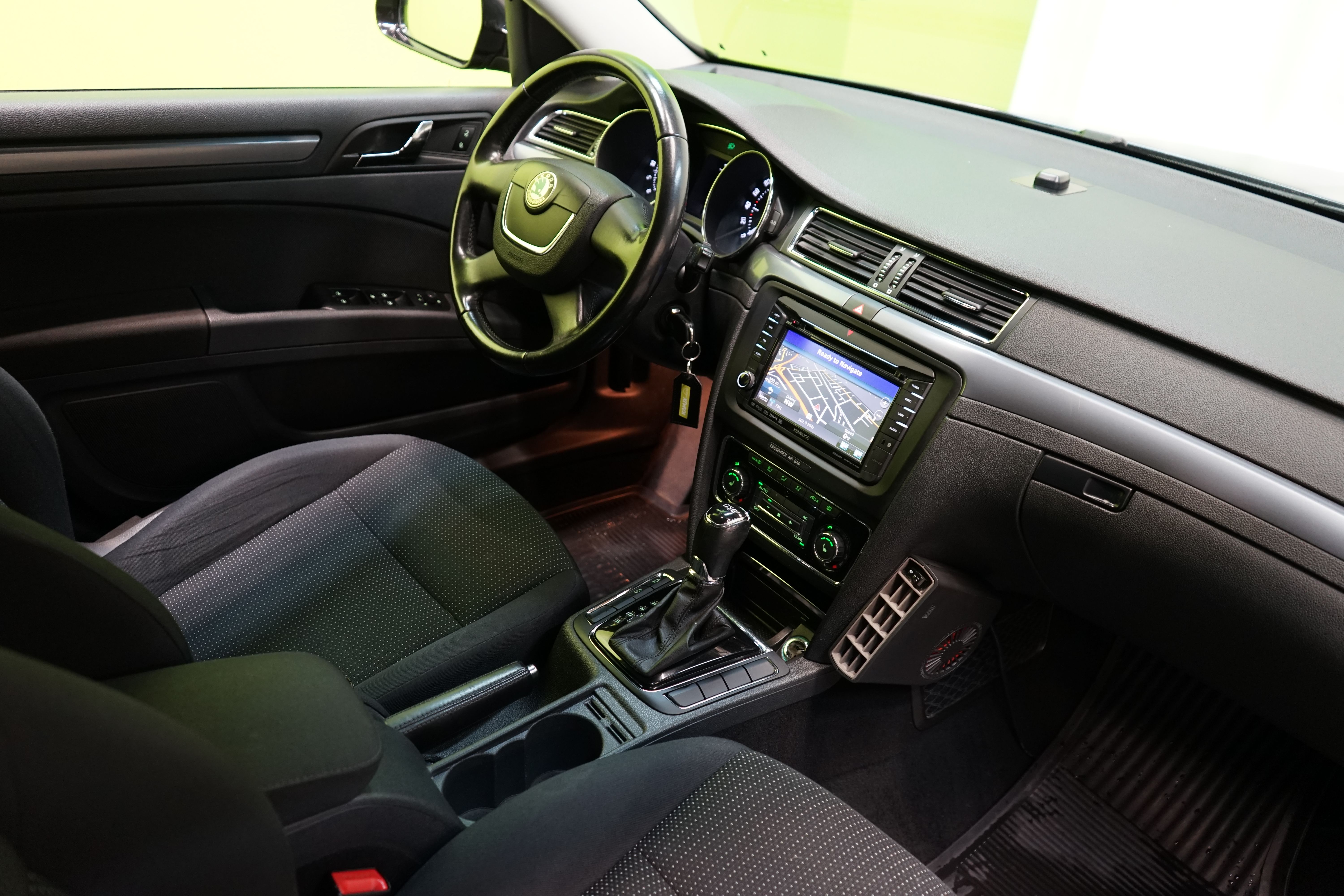 Skoda Superb 2013