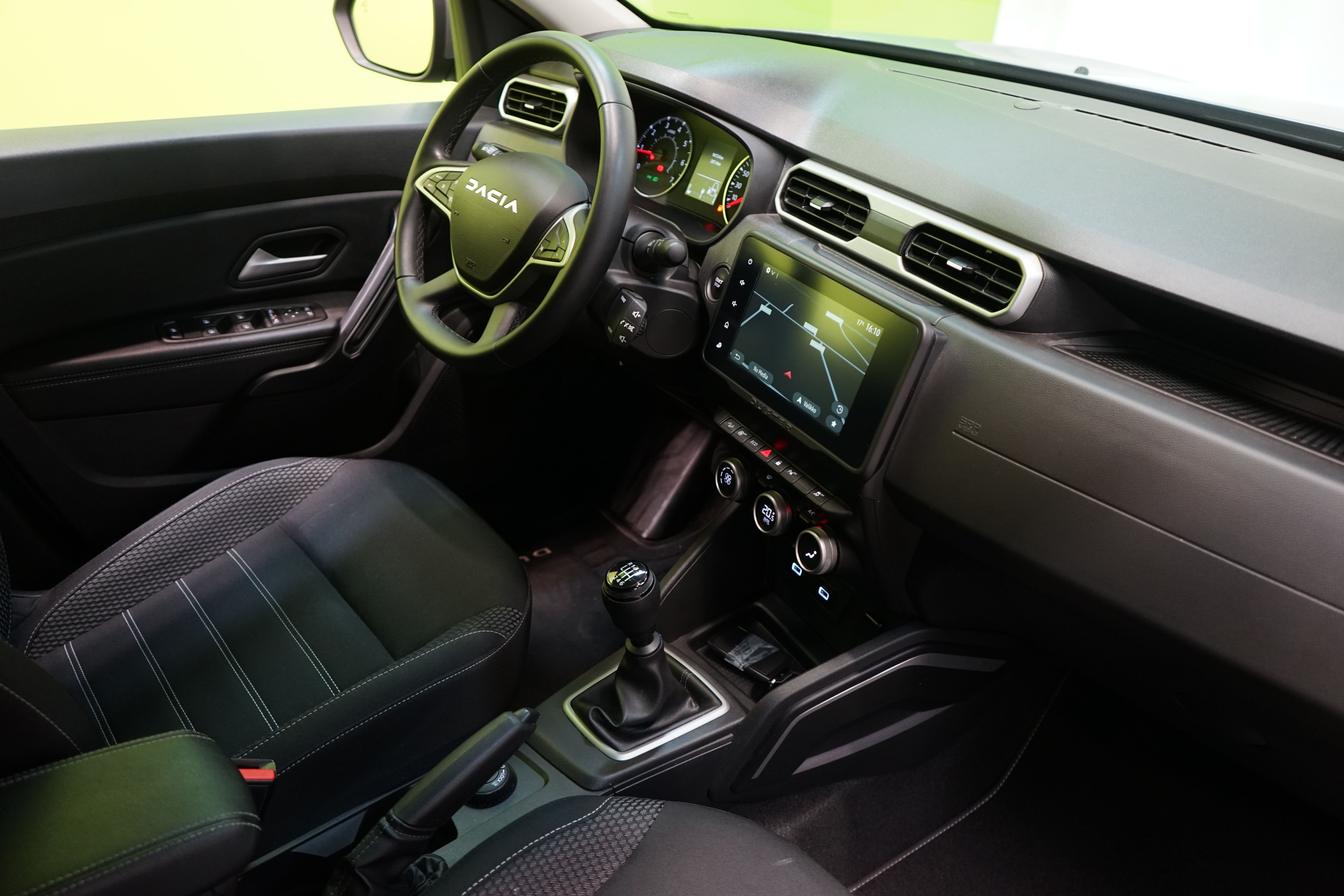 Dacia Duster 2023