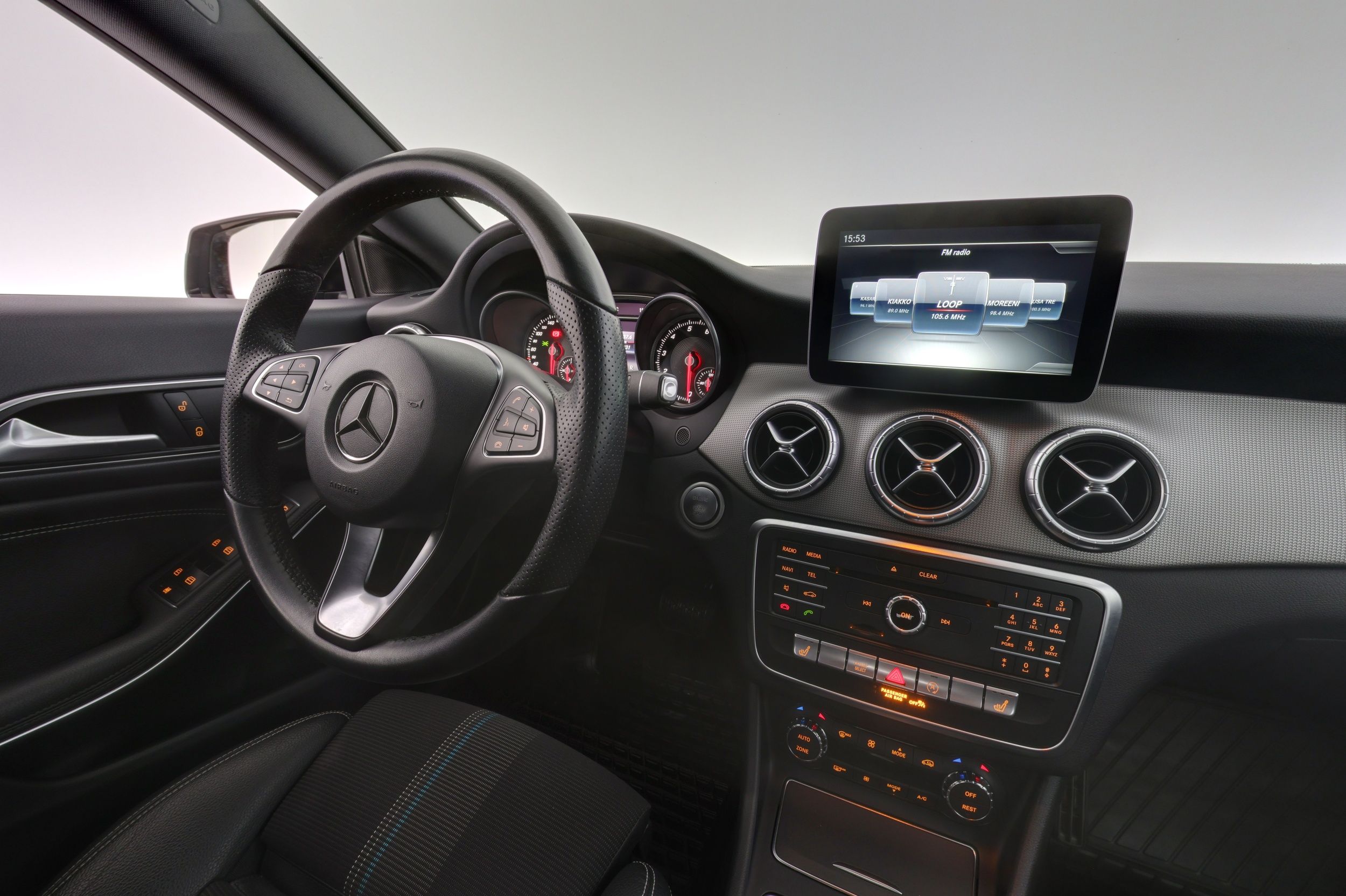 Mercedes-Benz CLA 2016