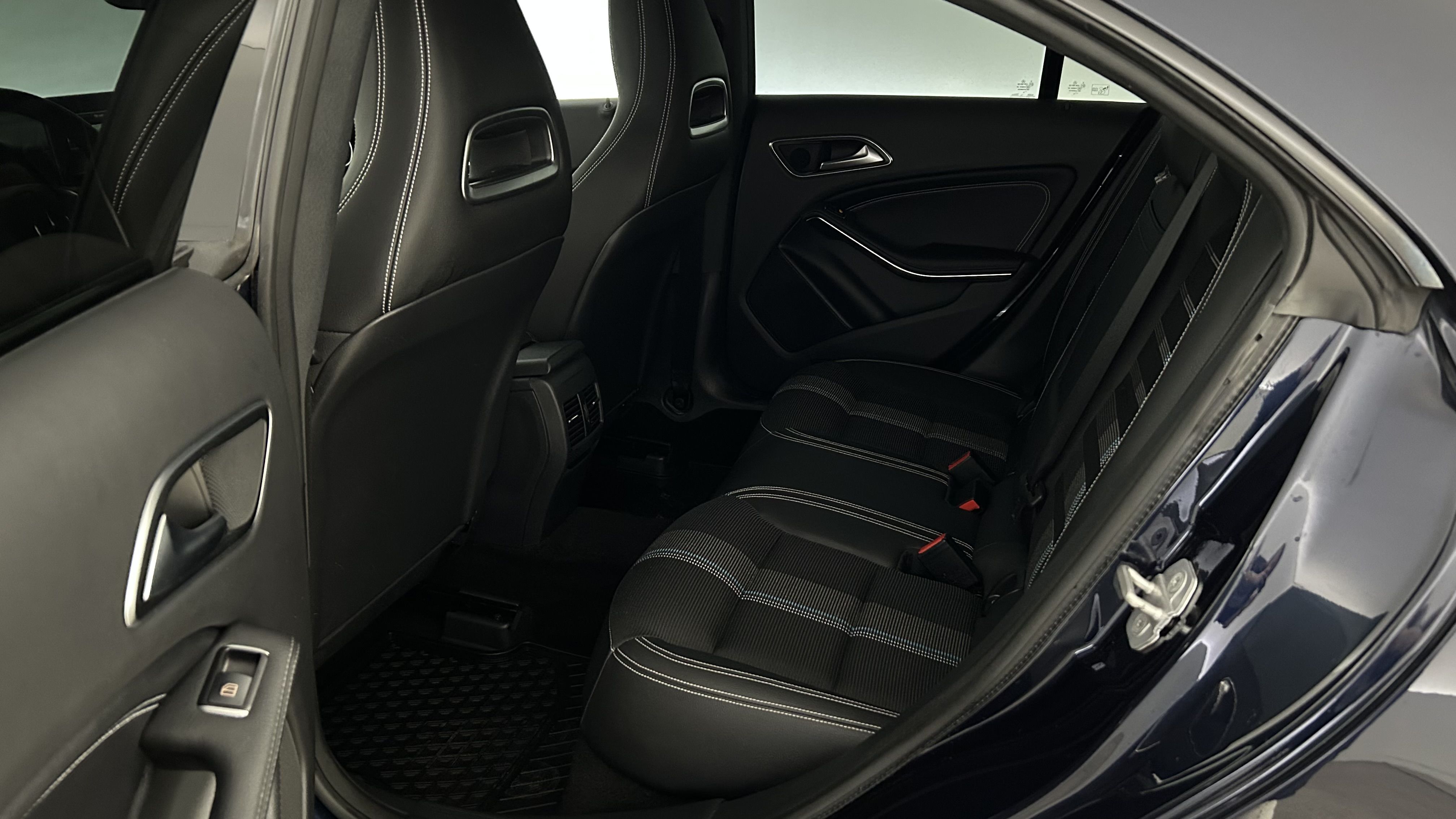 Mercedes-Benz CLA 2016