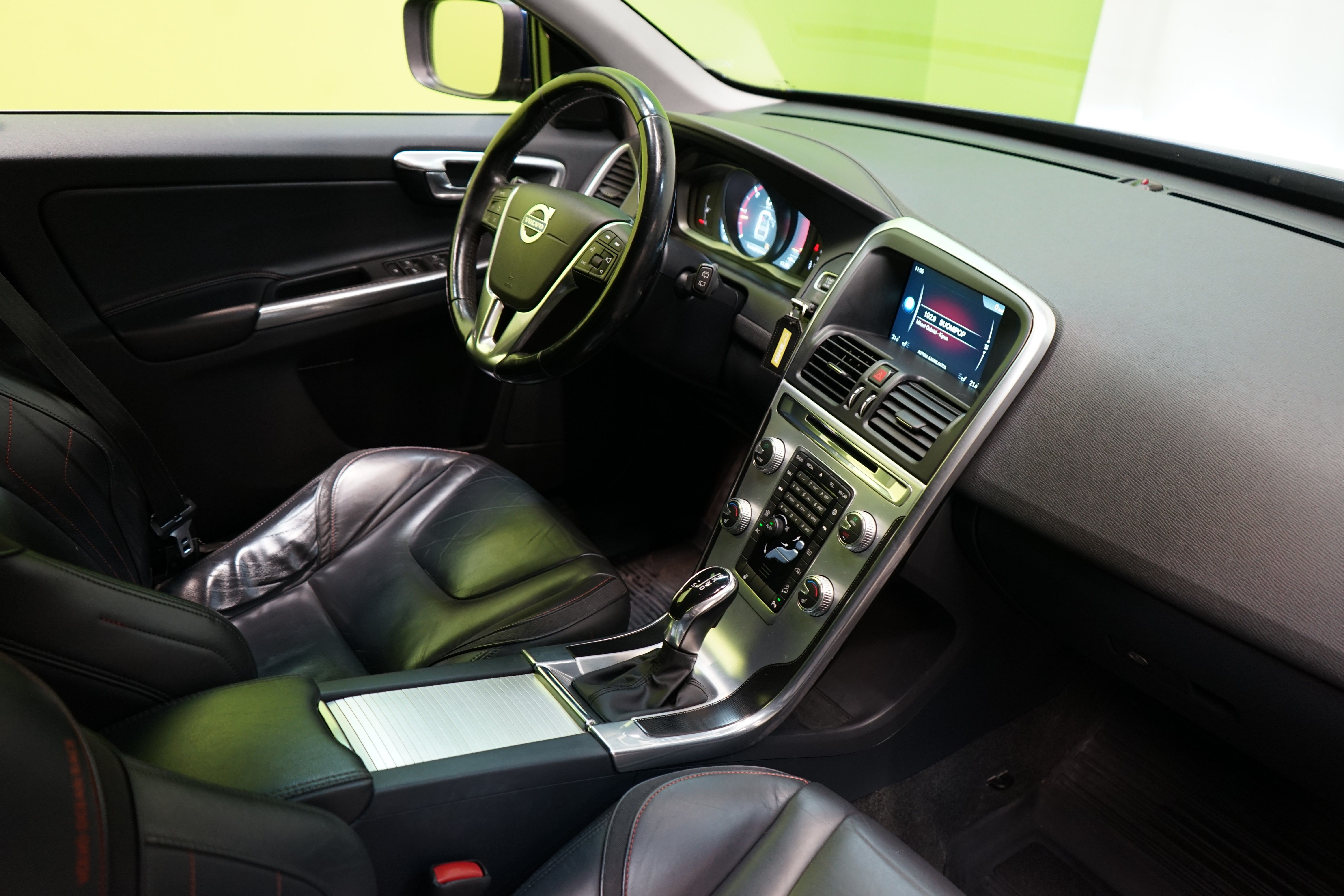 Volvo XC60 2015