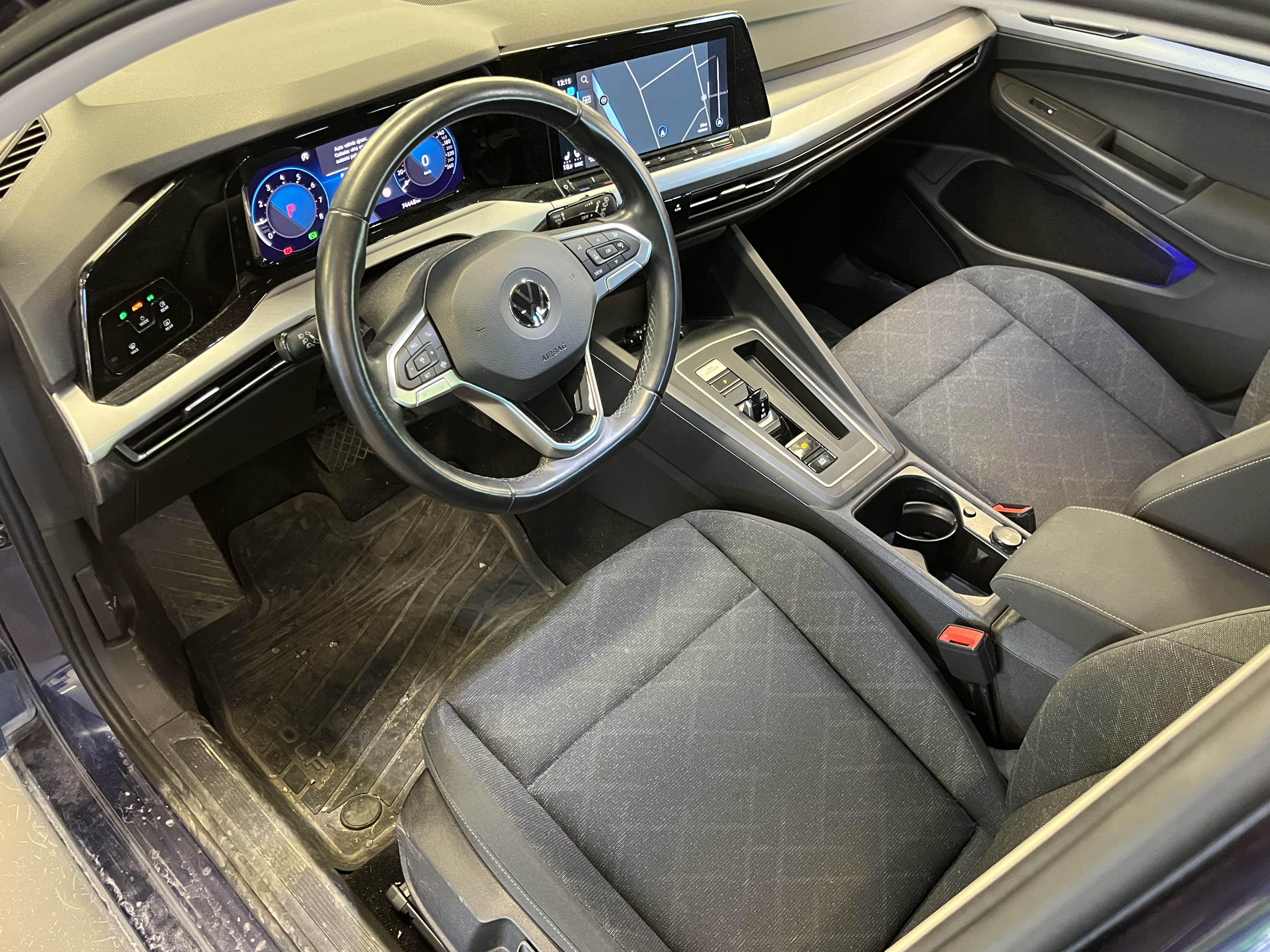 Volkswagen Golf 2021