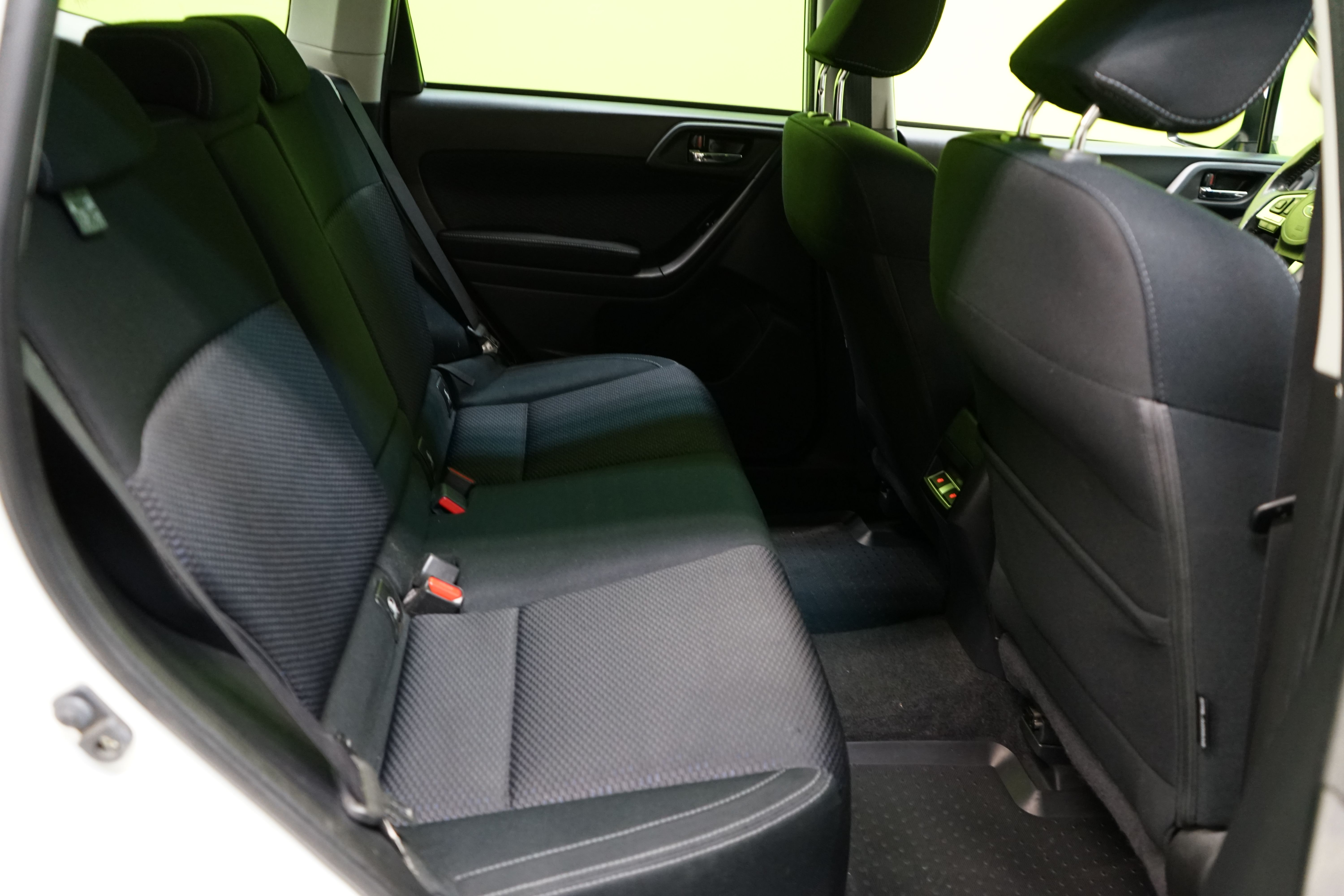 Subaru Forester 2016