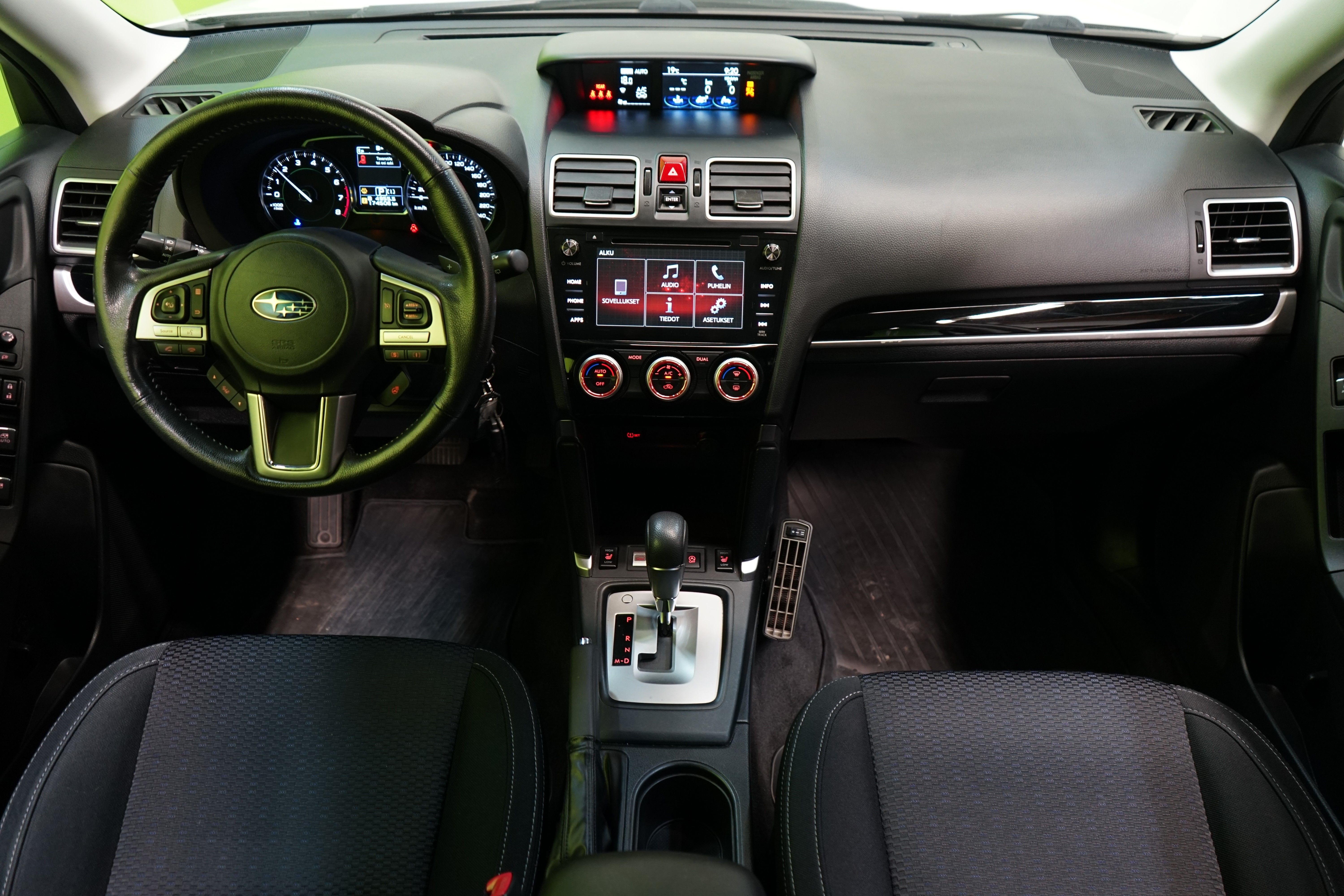 Subaru Forester 2016