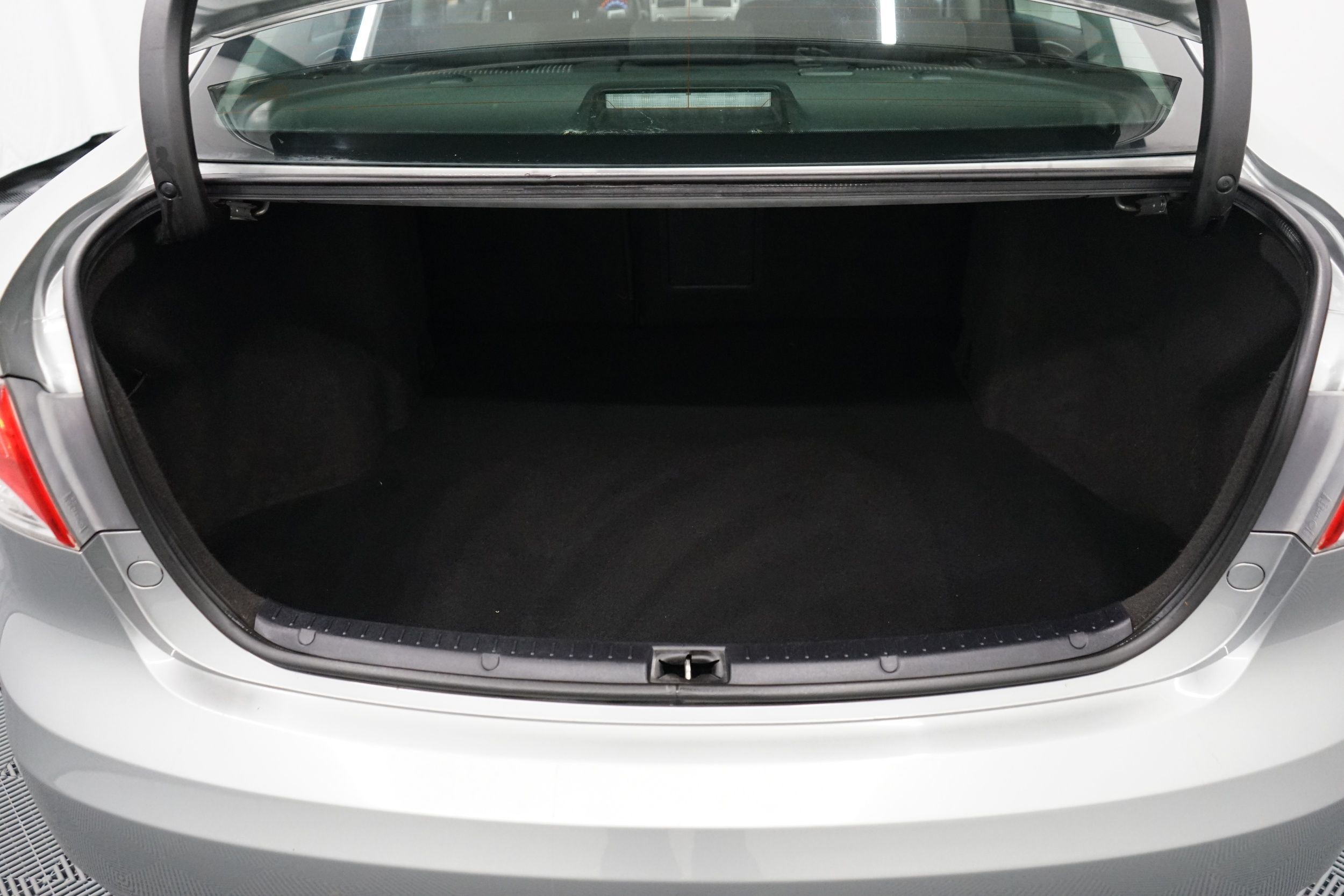 Toyota Avensis 2011