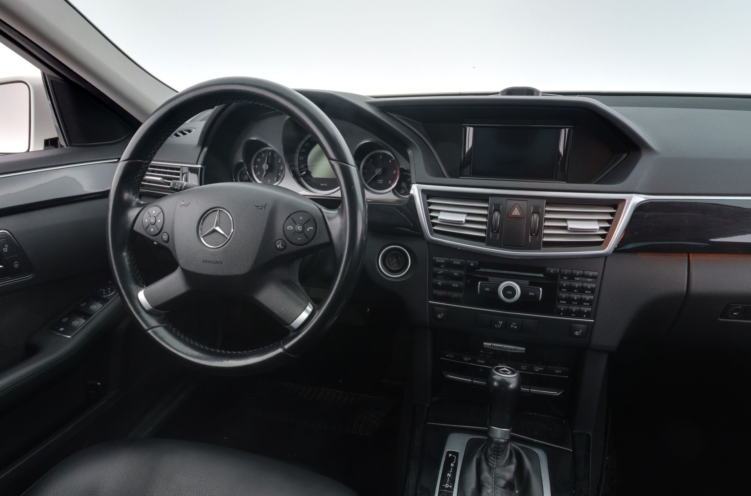 Mercedes-Benz E 2011