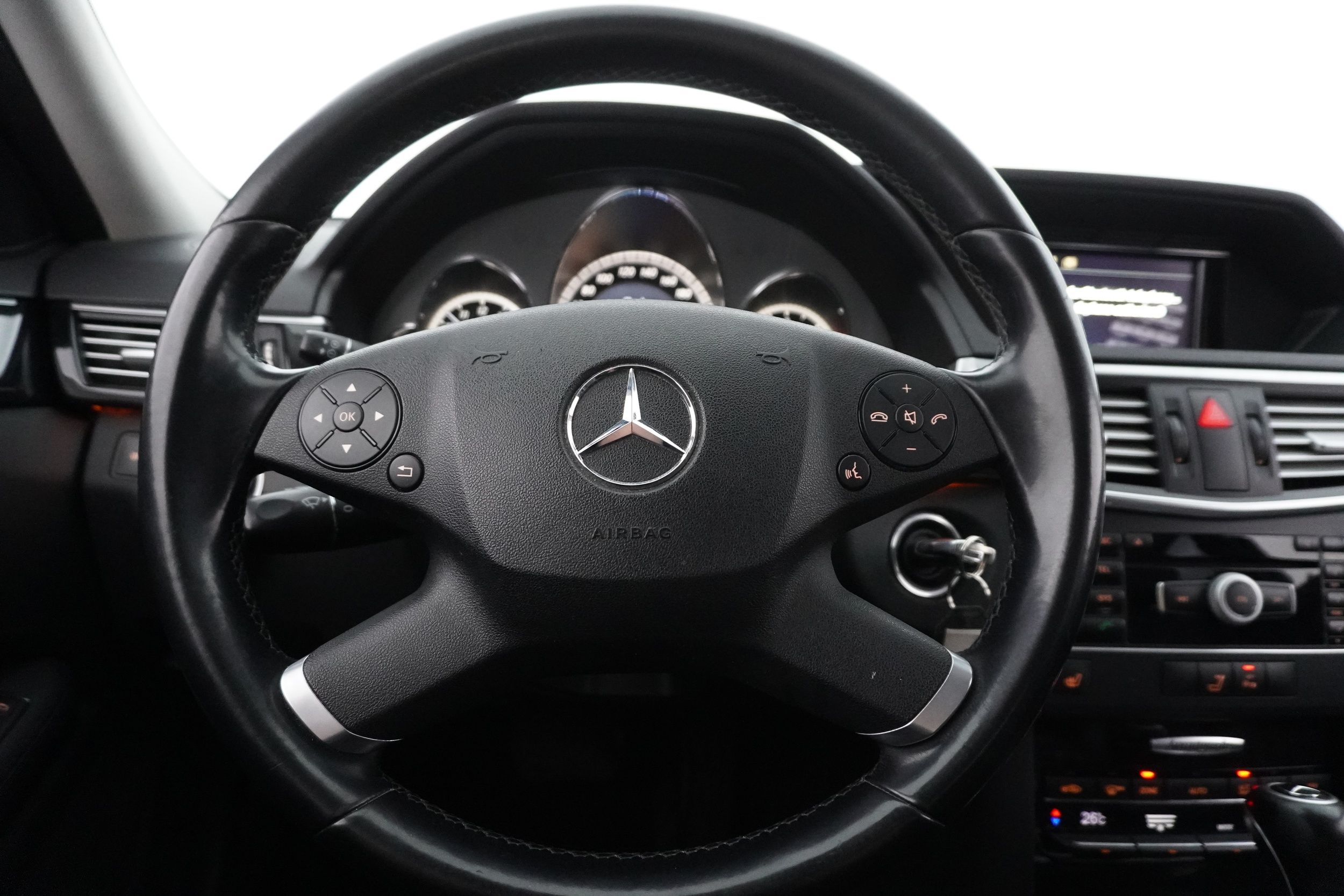 Mercedes-Benz E 2011