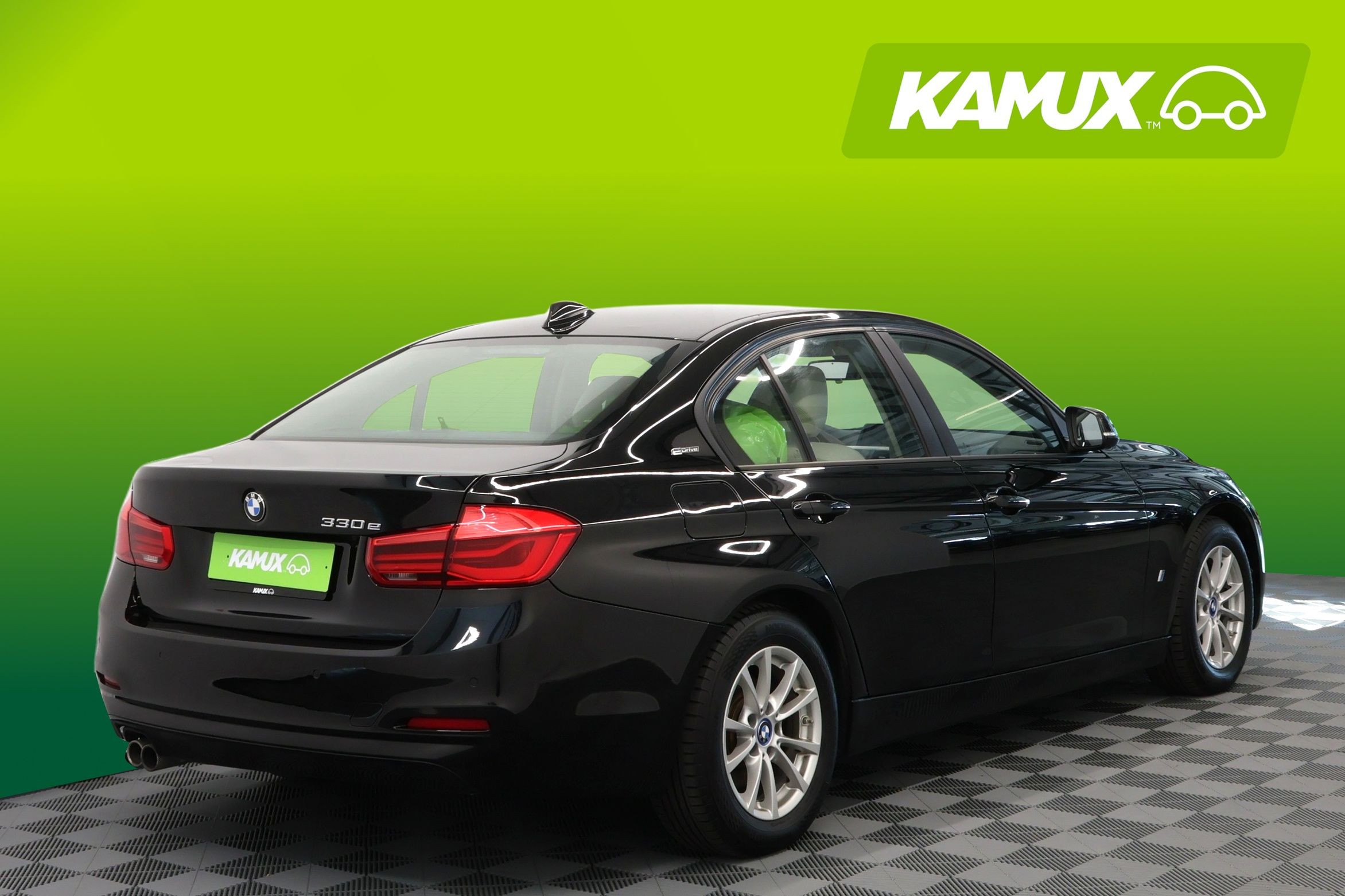 BMW 330e 2018